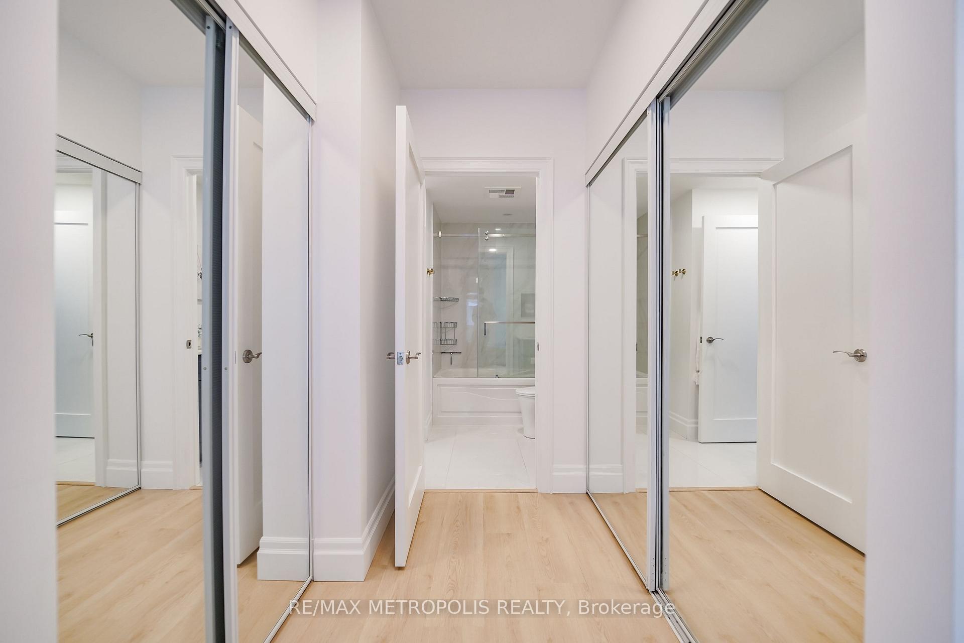 Photo 24 of Unit 3709, 2191 Yonge Street, Toronto, Mount Pleasant West — HOMEH