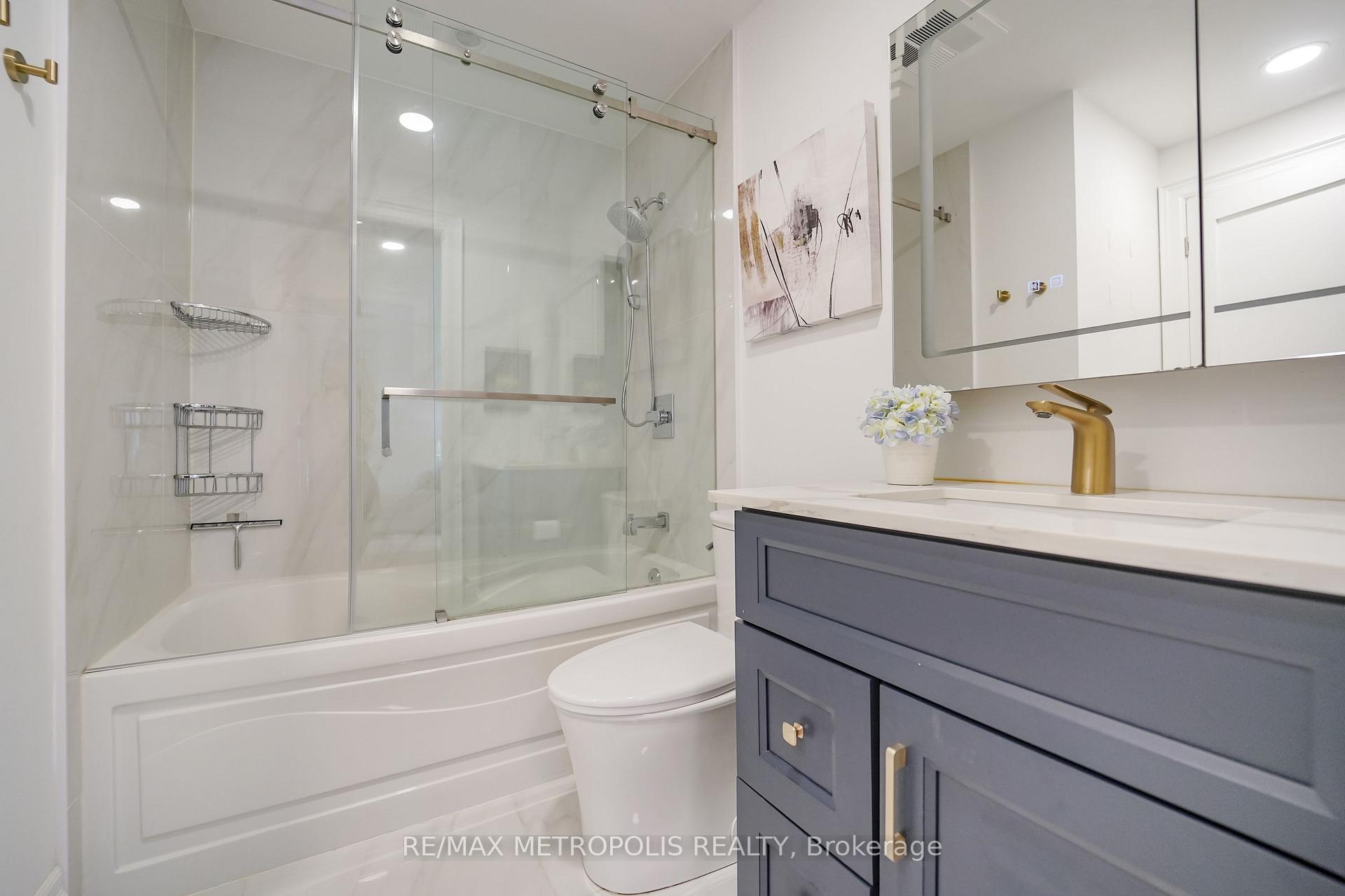 Photo 27 of Unit 3709, 2191 Yonge Street, Toronto, Mount Pleasant West — HOMEH