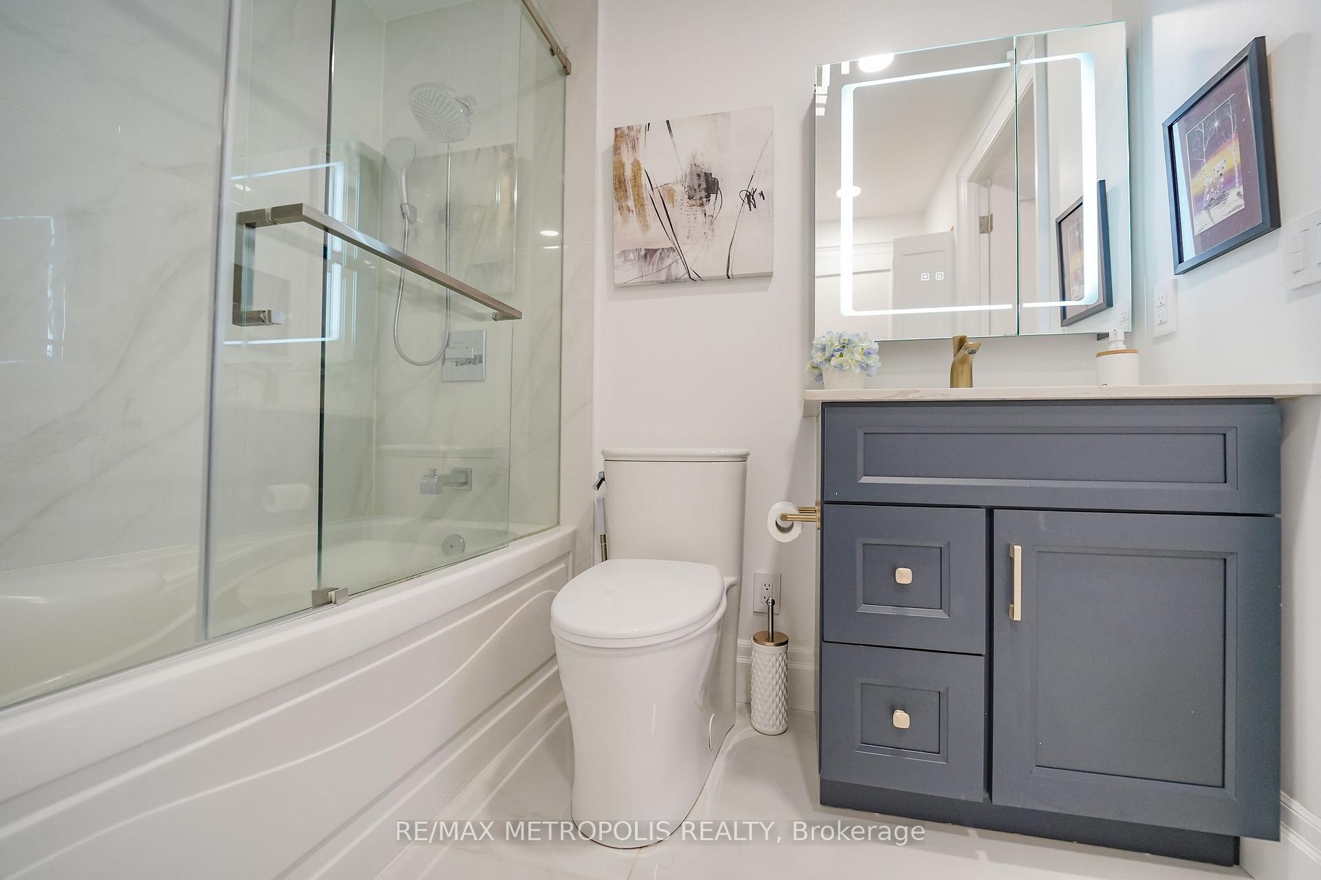 Photo 28 of Unit 3709, 2191 Yonge Street, Toronto, Mount Pleasant West — HOMEH