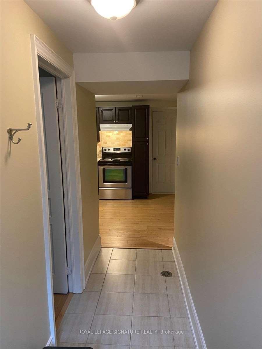 Photo 2 of Unit Lower, 41 Kimbermount Drive, Scarborough, L'Amoreaux — HOMEH