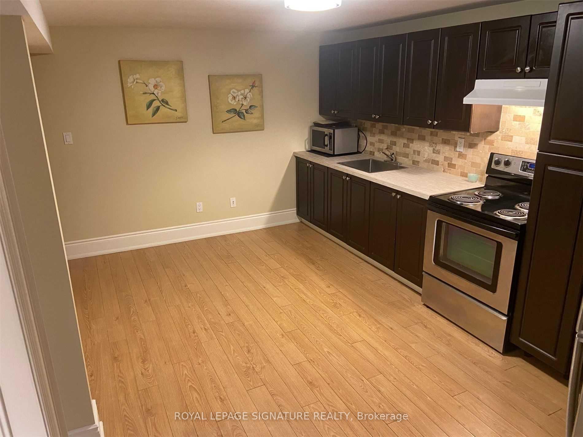 Photo 5 of Unit Lower, 41 Kimbermount Drive, Scarborough, L'Amoreaux — HOMEH