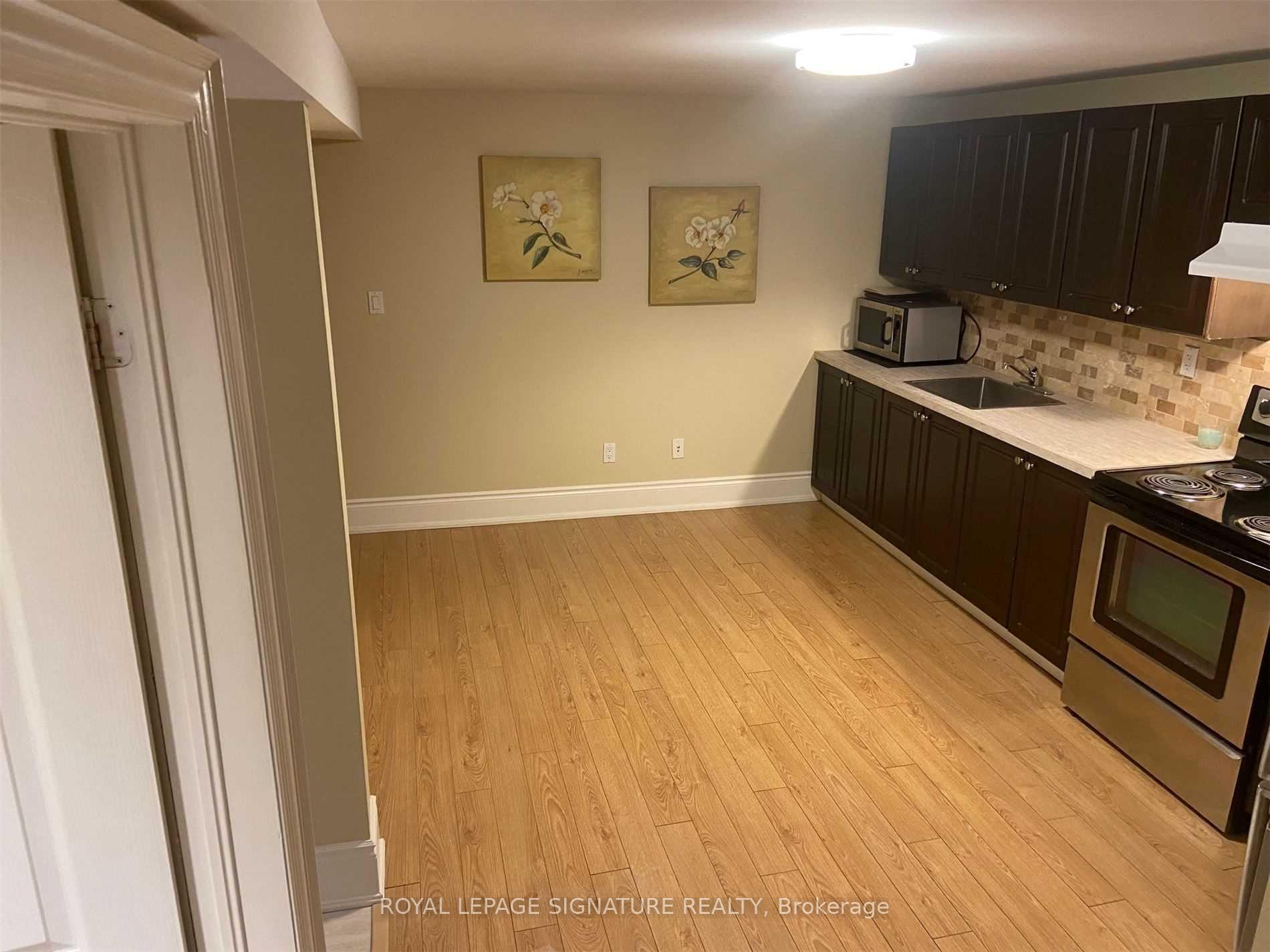 Photo 7 of Unit Lower, 41 Kimbermount Drive, Scarborough, L'Amoreaux — HOMEH