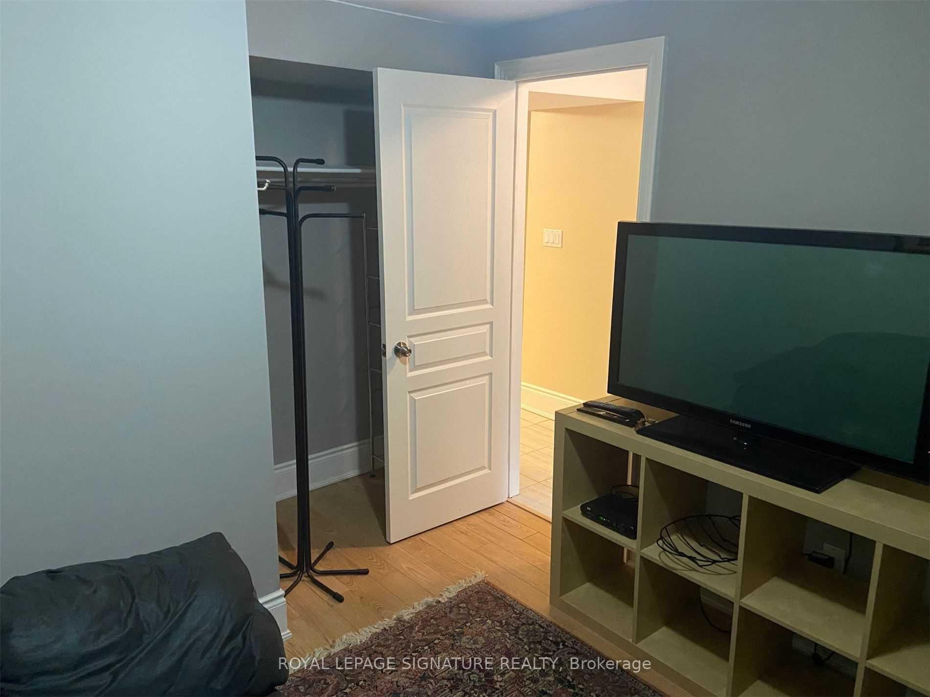 Photo 15 of Unit Lower, 41 Kimbermount Drive, Scarborough, L'Amoreaux — HOMEH