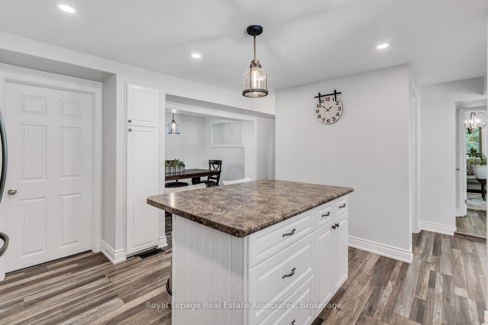 Photo 20 of 117 Helena Street, West Grey — HOMEH