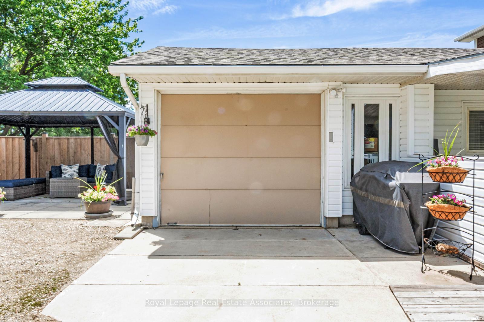 Photo 35 of 117 Helena Street, West Grey — HOMEH