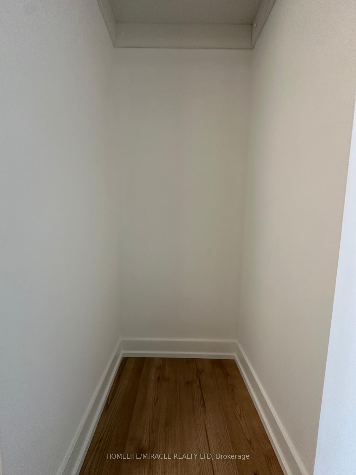 Photo 8 of Unit 908, 30 Francis Street S, Kitchener, City Commercial Core — HOMEH