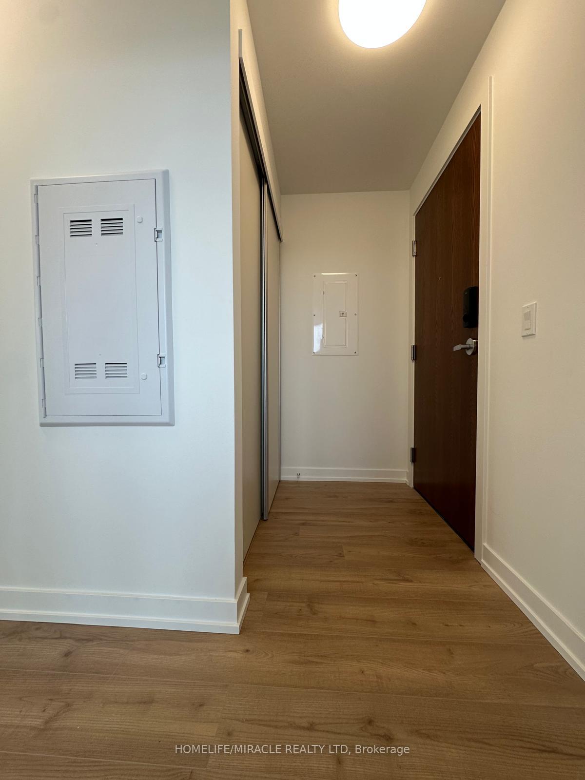 Photo 10 of Unit 908, 30 Francis Street S, Kitchener, City Commercial Core — HOMEH
