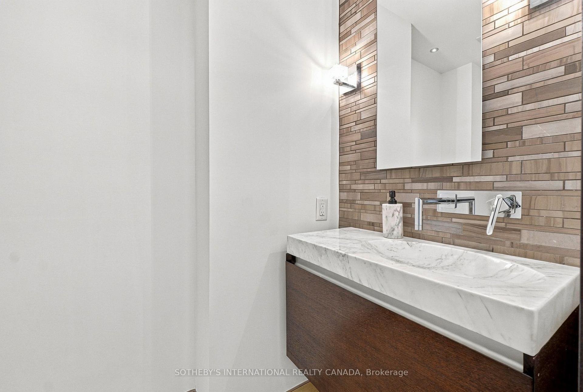 Photo 19 of Unit 801, 1132 Bay Street, Toronto, Bay Street Corridor — HOMEH
