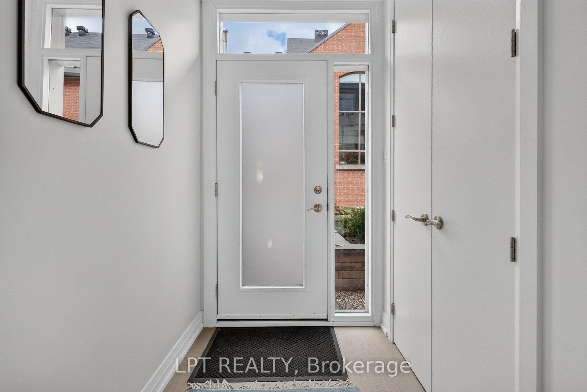 Photo 5 of 348 Ravenhill Avenue E, Ottawa, McKellar/Highland — HOMEH