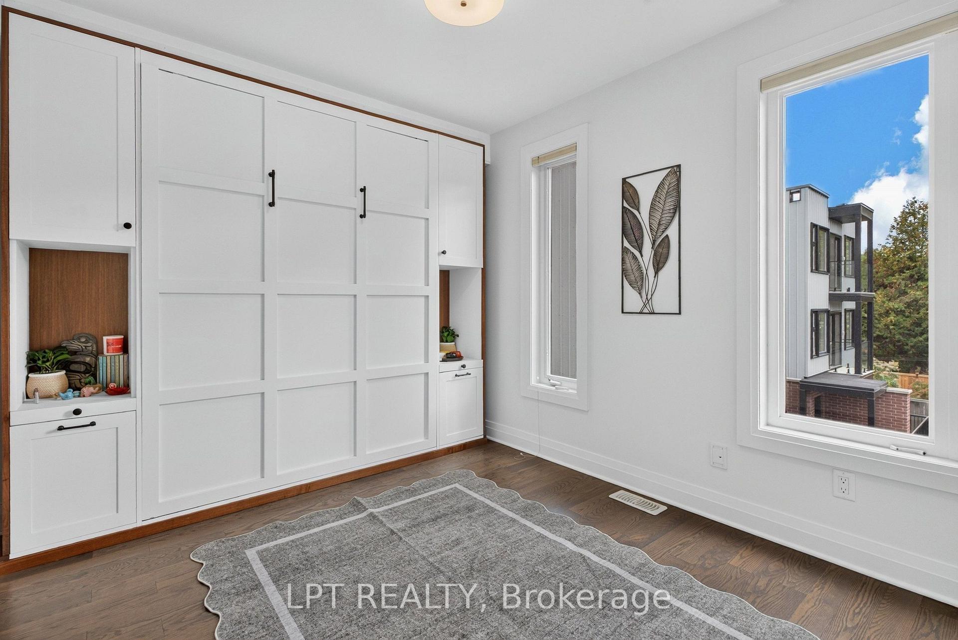 Photo 22 of 348 Ravenhill Avenue E, Ottawa, McKellar/Highland — HOMEH