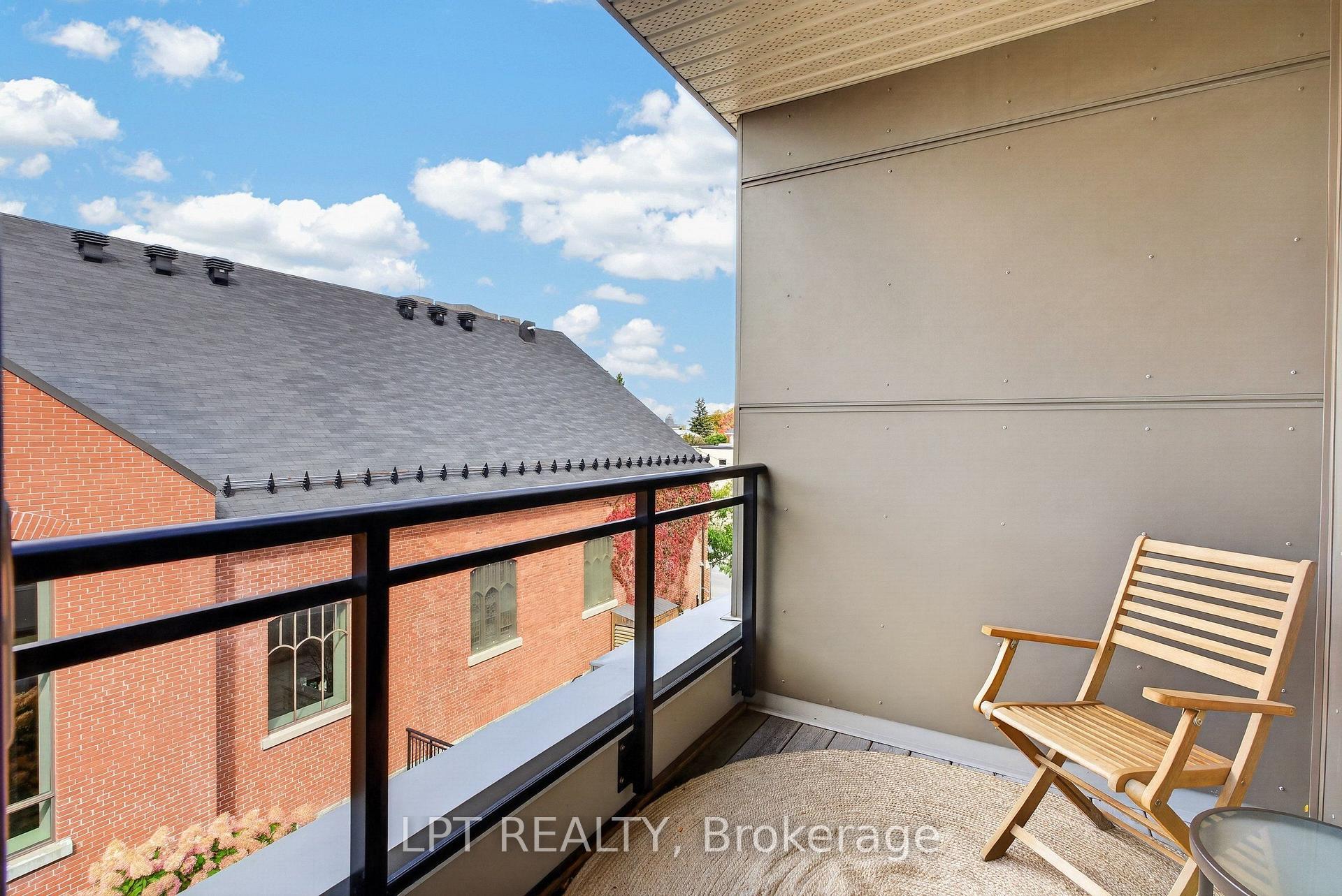 Photo 35 of 348 Ravenhill Avenue E, Ottawa, McKellar/Highland — HOMEH