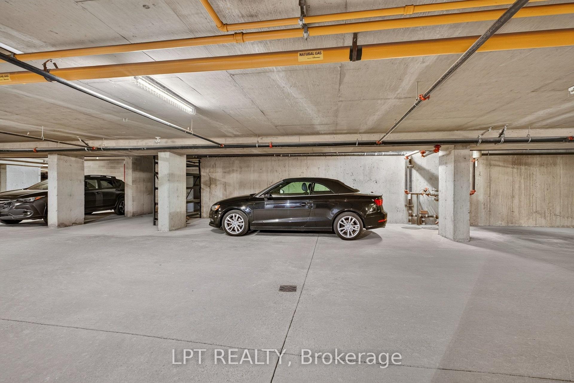 Photo 38 of 348 Ravenhill Avenue E, Ottawa, McKellar/Highland — HOMEH