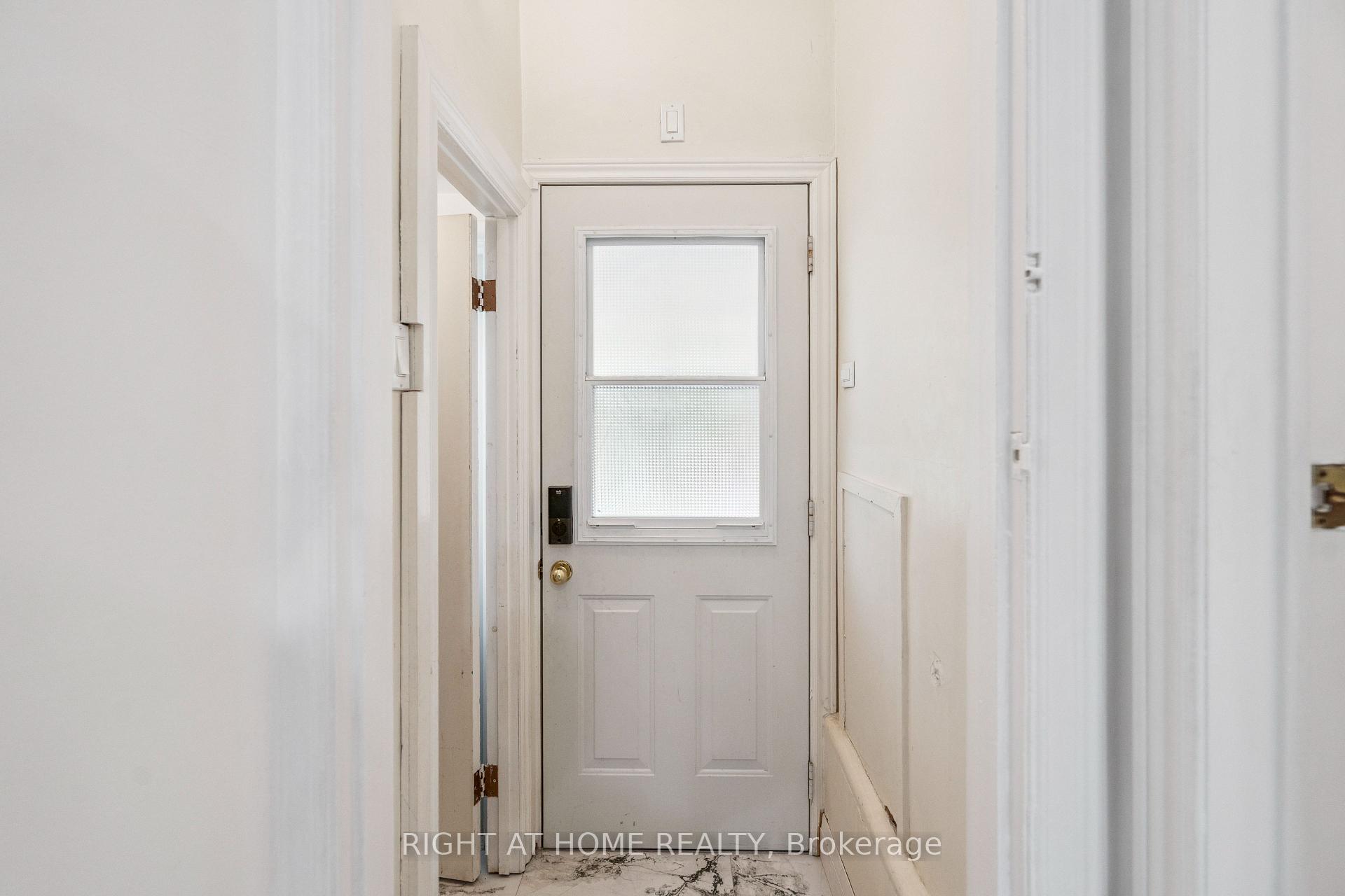 Photo 19 of 2343 Mountainside Drive, Burlington, Mountainside — HOMEH