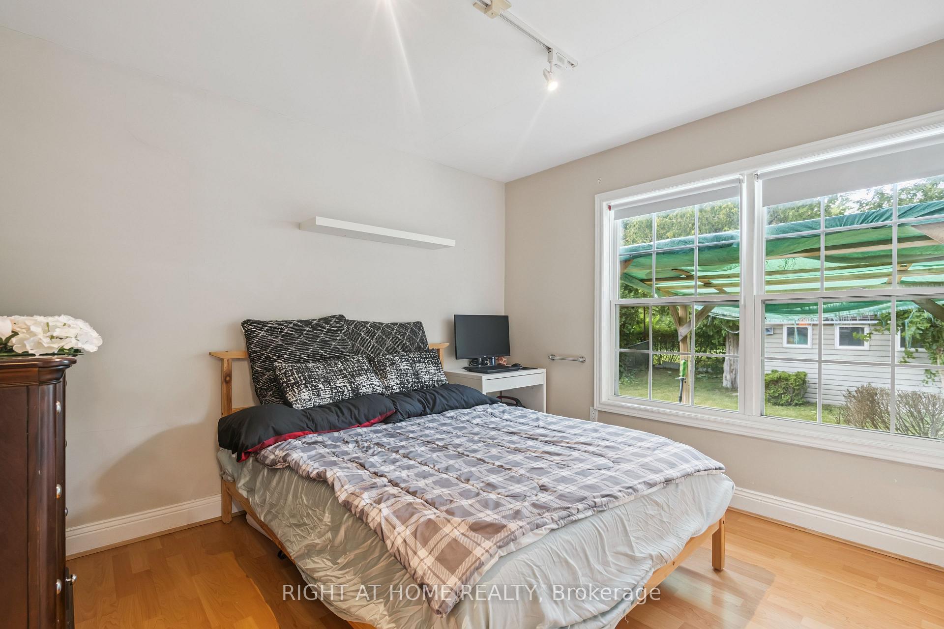 Photo 22 of 2343 Mountainside Drive, Burlington, Mountainside — HOMEH