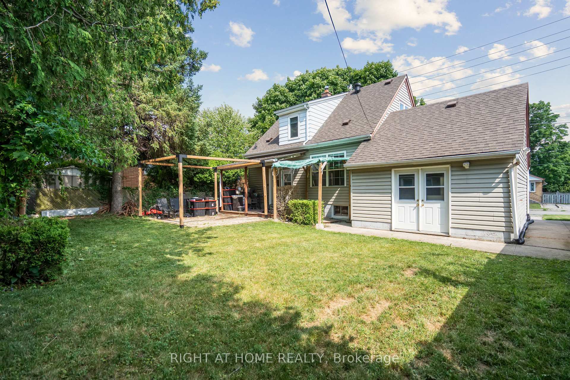 Photo 42 of 2343 Mountainside Drive, Burlington, Mountainside — HOMEH
