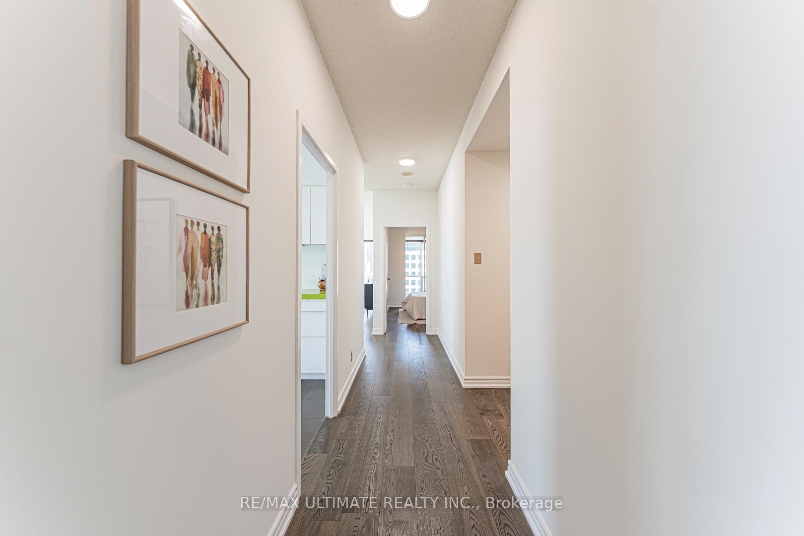 Photo 9 of Unit 2206, 10 Queens Quay W, Toronto, Waterfront Communities — HOMEH