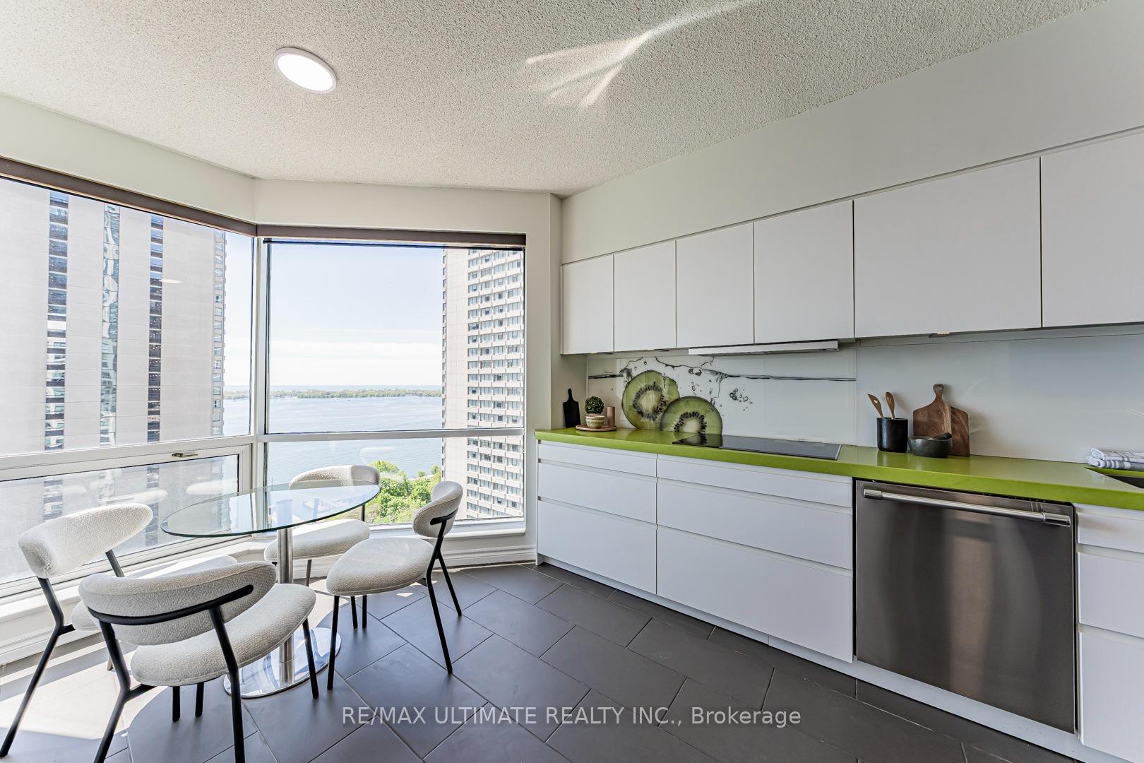 Photo 19 of Unit 2206, 10 Queens Quay W, Toronto, Waterfront Communities — HOMEH