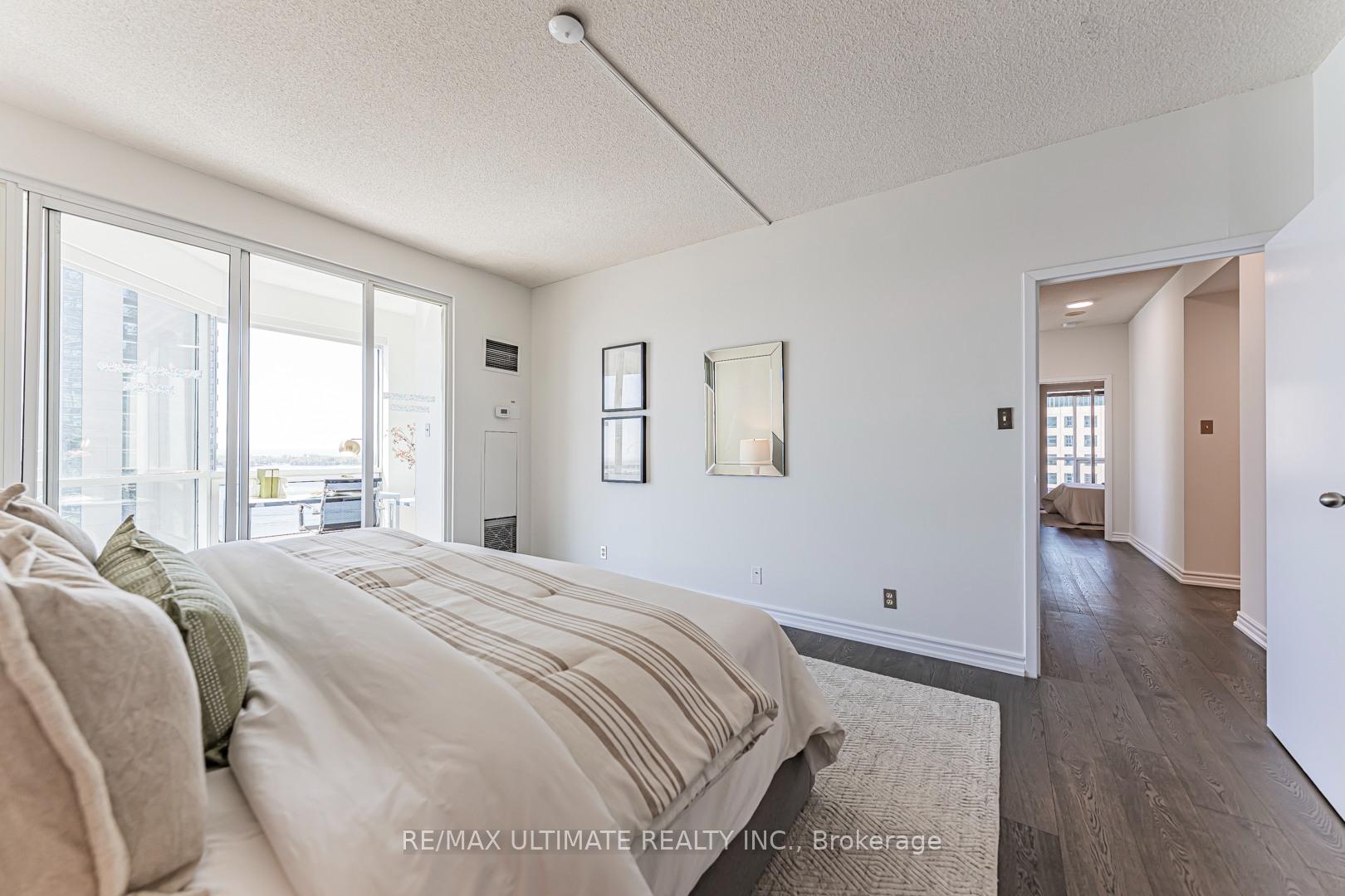 Photo 24 of Unit 2206, 10 Queens Quay W, Toronto, Waterfront Communities — HOMEH