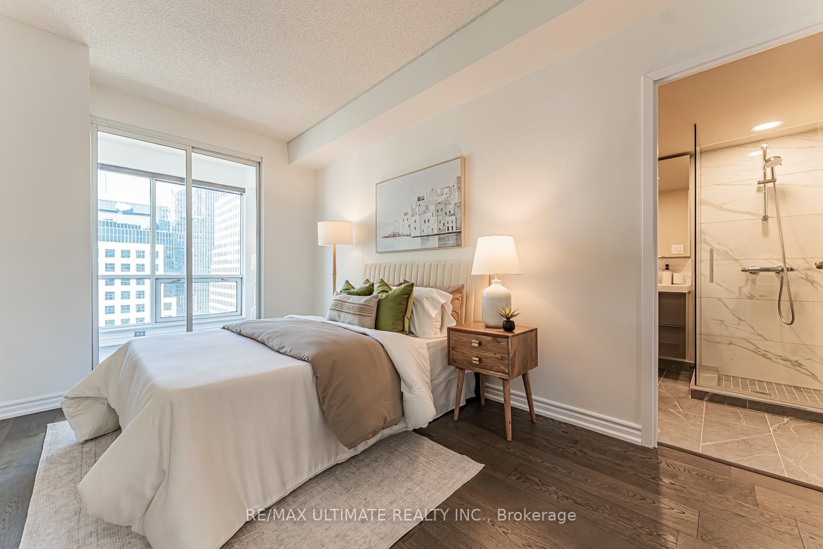 Photo 38 of Unit 2206, 10 Queens Quay W, Toronto, Waterfront Communities — HOMEH