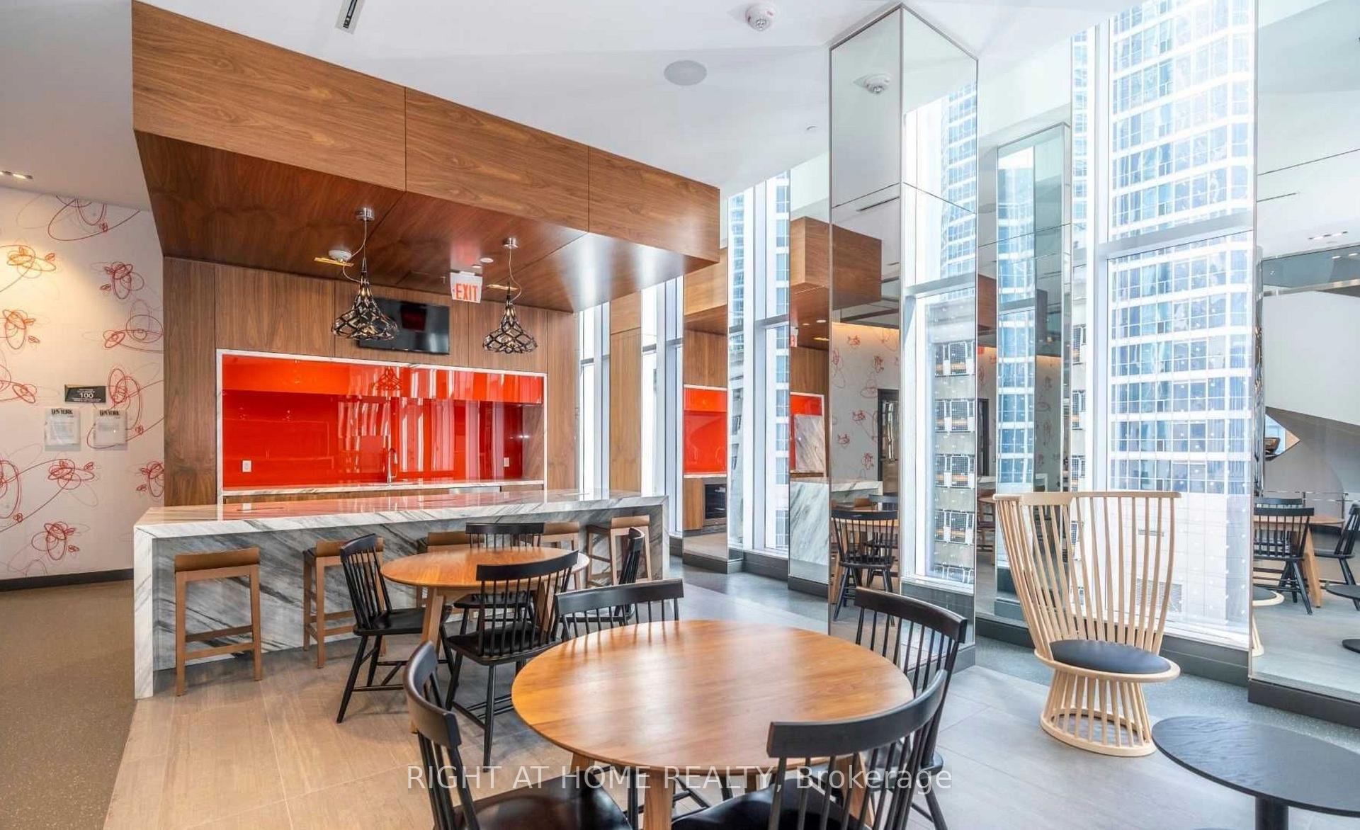 Photo 15 of Unit 5303, 10 York Street, Toronto, Waterfront Communities — HOMEH