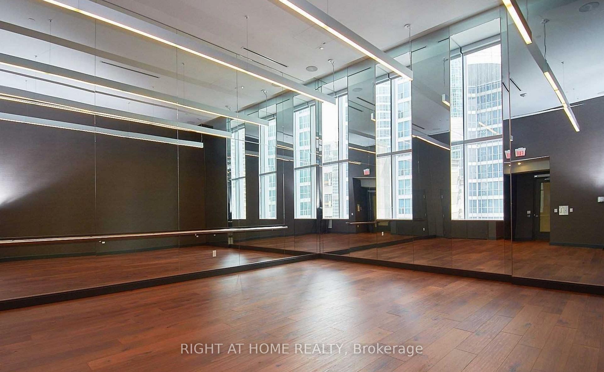 Photo 16 of Unit 5303, 10 York Street, Toronto, Waterfront Communities — HOMEH