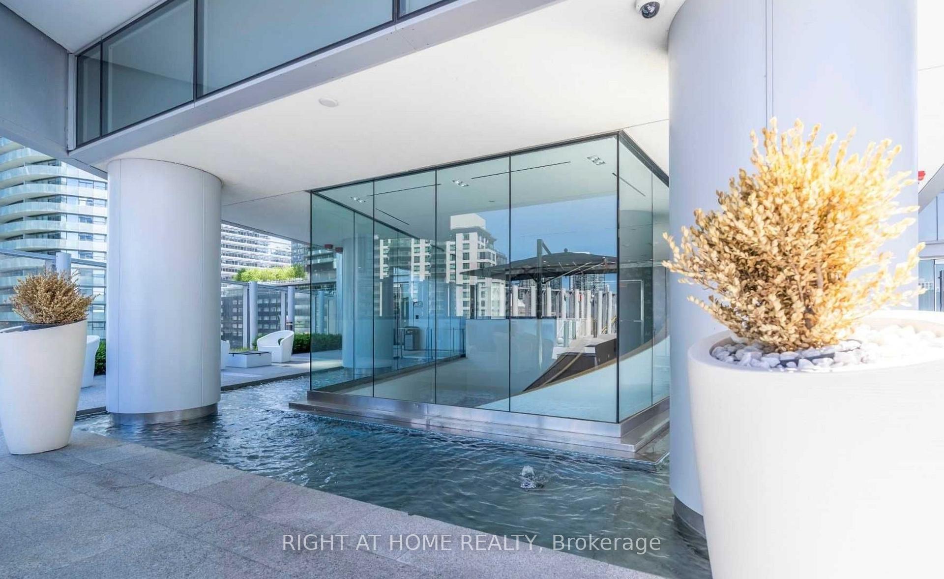 Photo 18 of Unit 5303, 10 York Street, Toronto, Waterfront Communities — HOMEH