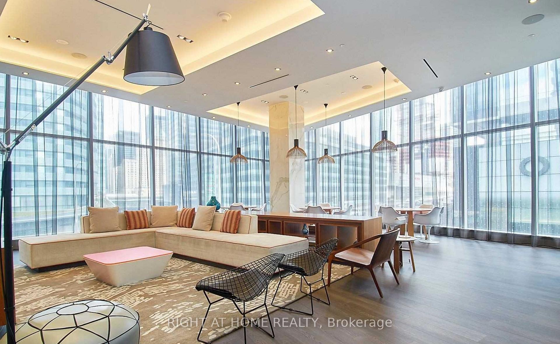 Photo 20 of Unit 5303, 10 York Street, Toronto, Waterfront Communities — HOMEH