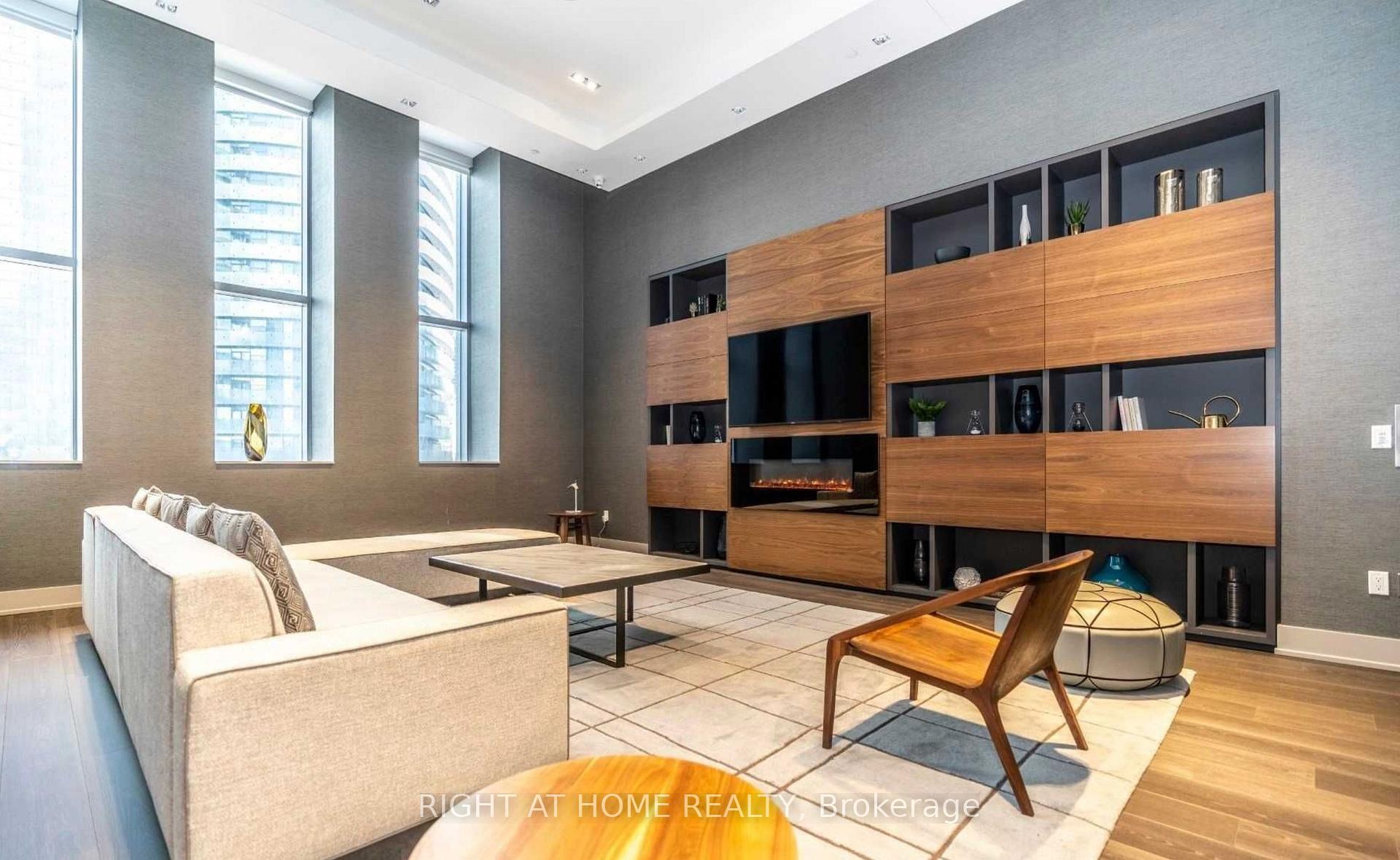 Photo 21 of Unit 5303, 10 York Street, Toronto, Waterfront Communities — HOMEH