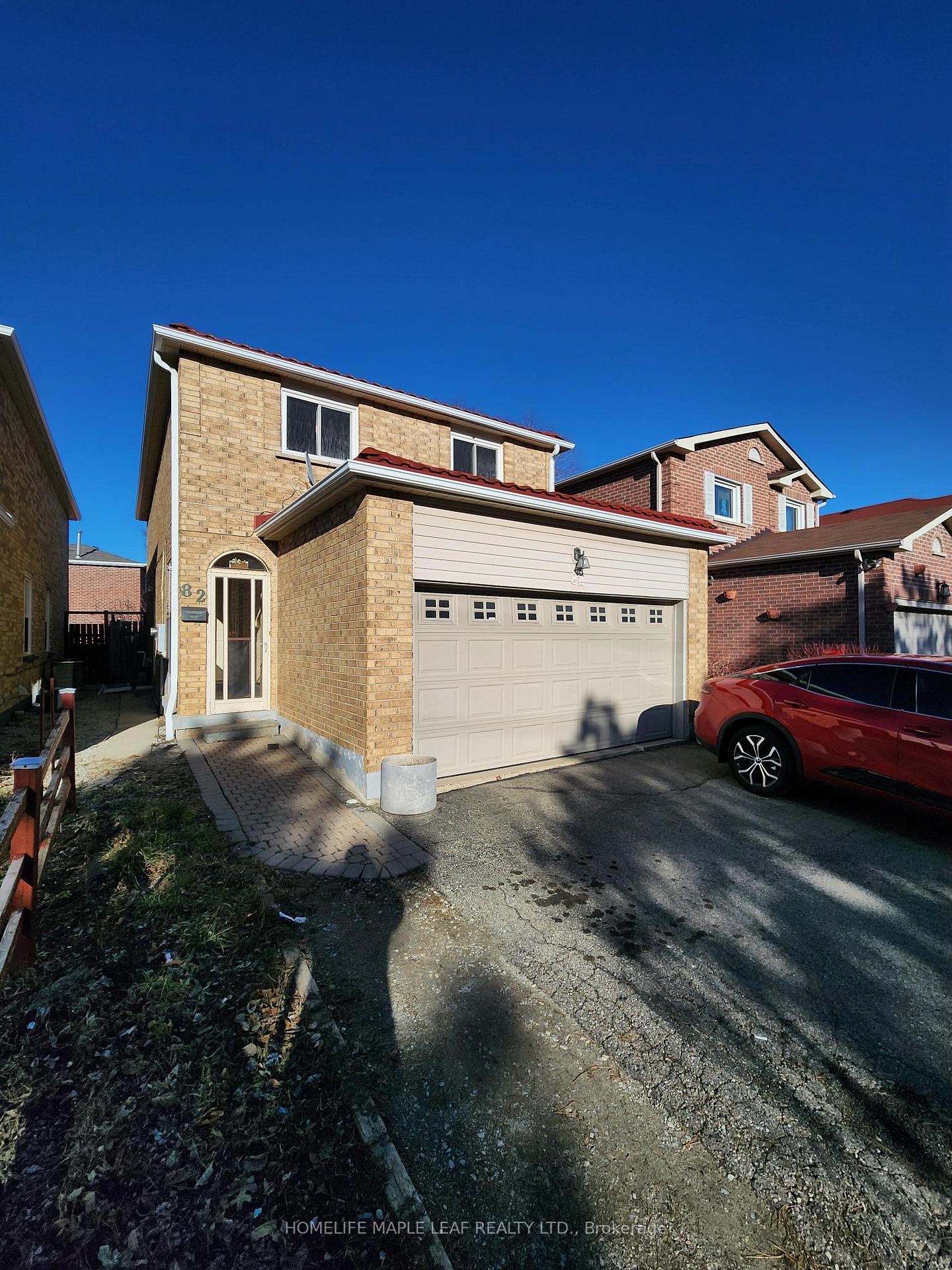 Photo 2 of Unit Basement, 82 Stanwell Drive, Brampton, Heart Lake West — HOMEH