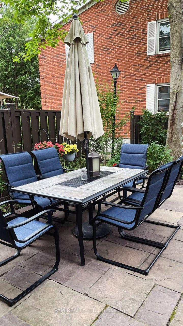 Photo 8 of Unit 58, 61 Confederation Way, Markham, Thornhill — HOMEH