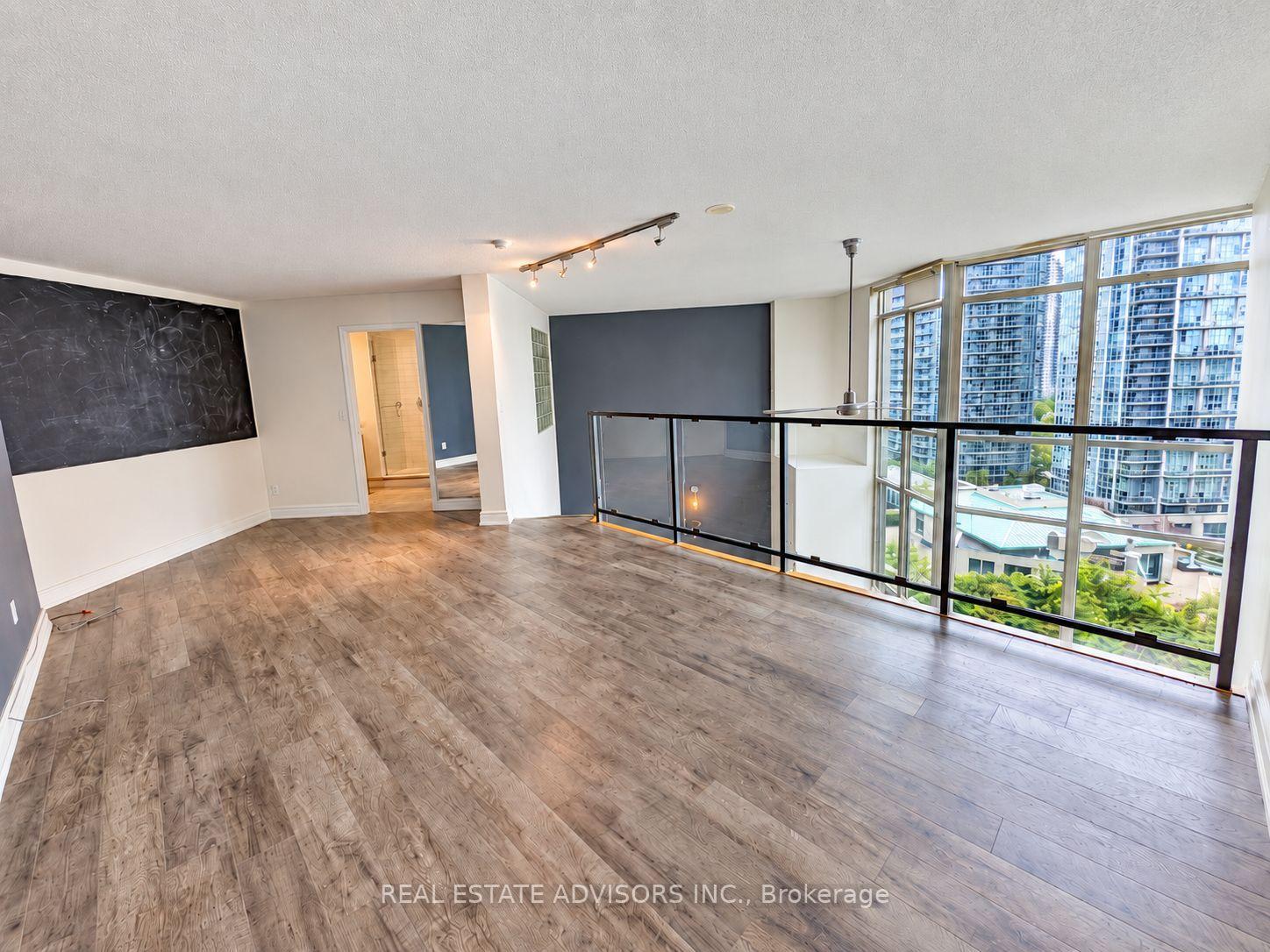 Photo 17 of Unit 838, 250 Manitoba Street, Etobicoke, Mimico — HOMEH