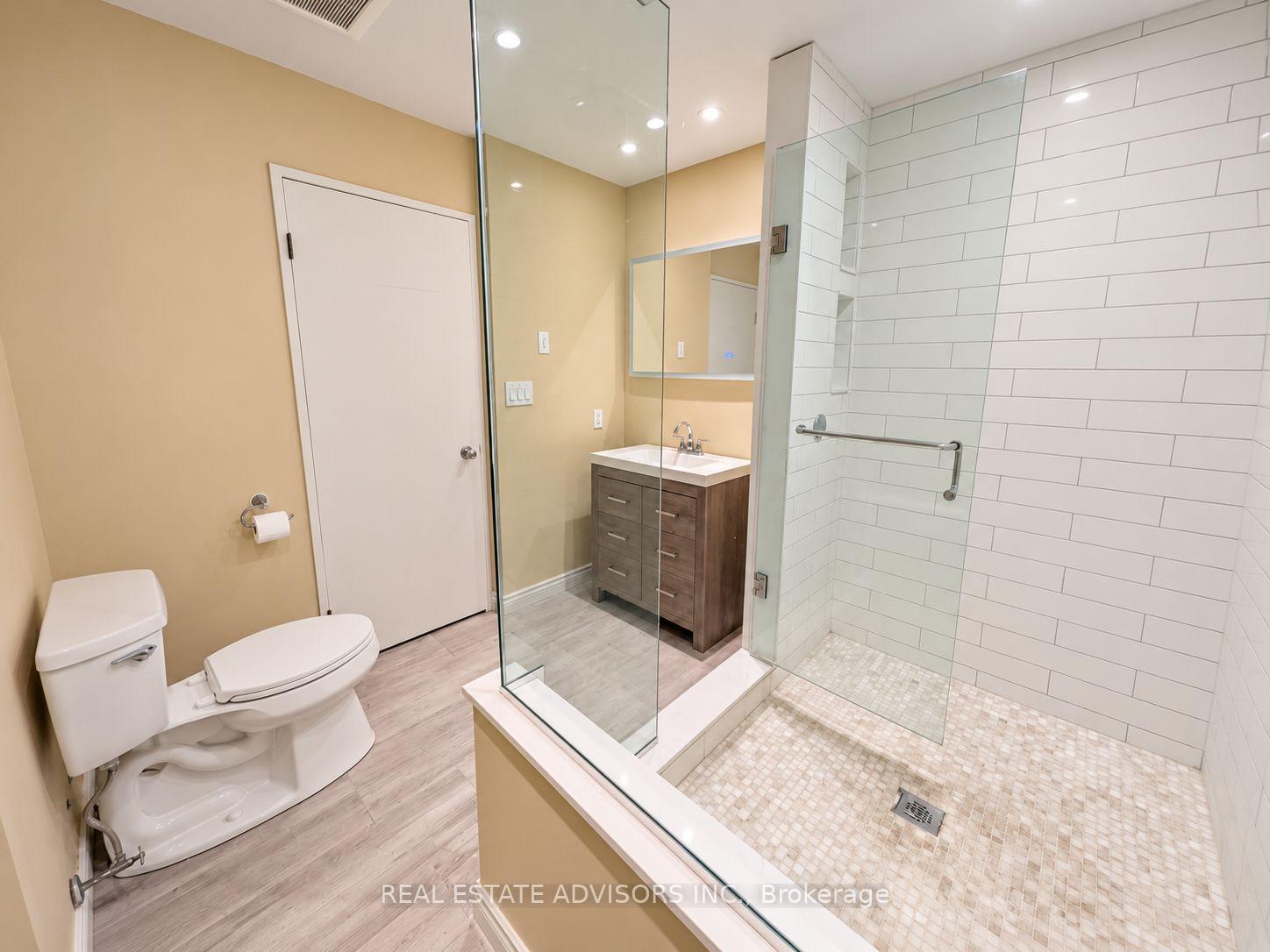 Photo 20 of Unit 838, 250 Manitoba Street, Etobicoke, Mimico — HOMEH