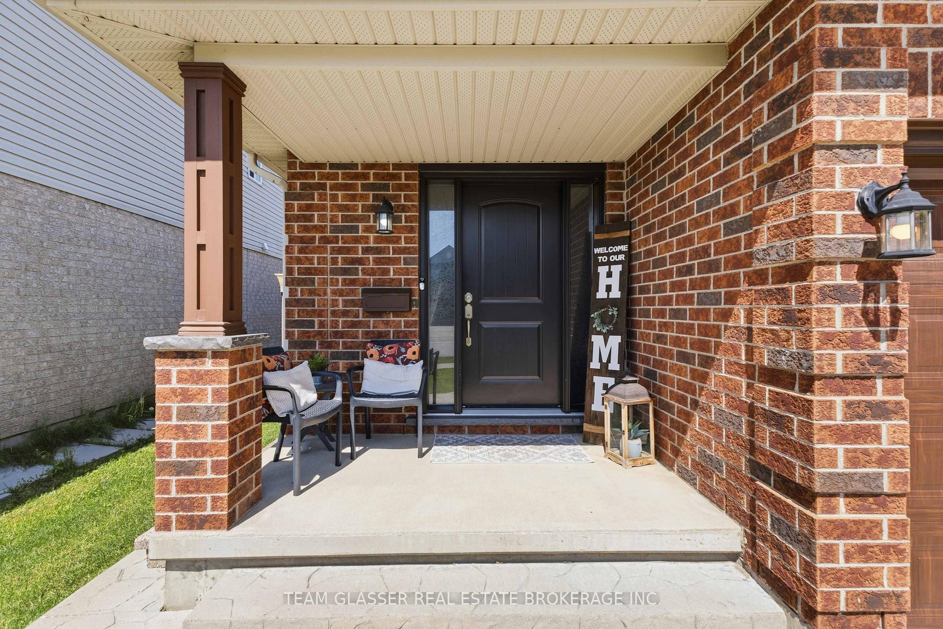 Photo 6 of 2334 Meadowgate Boulevard, London, South U — HOMEH
