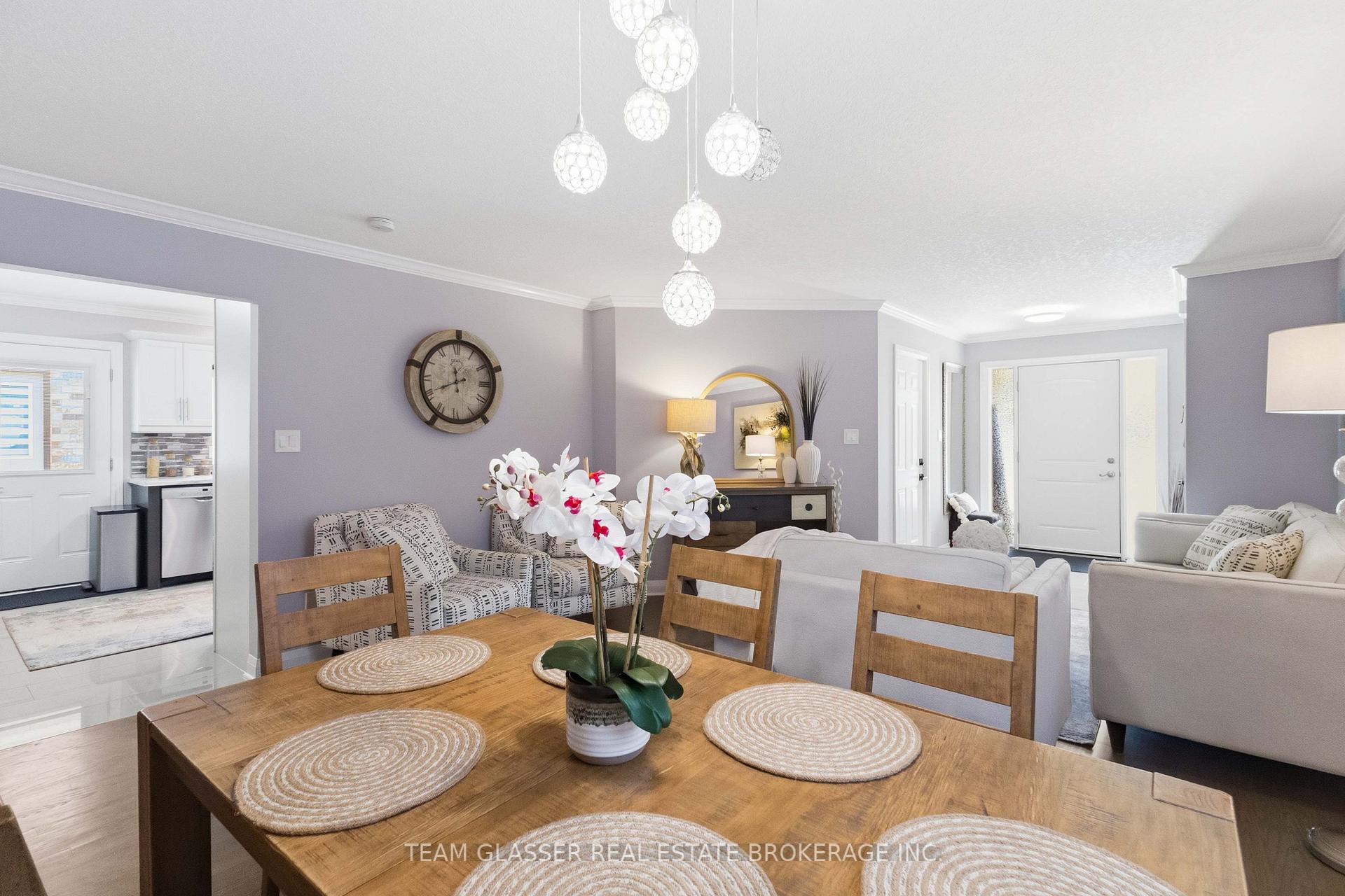 Photo 21 of 2334 Meadowgate Boulevard, London, South U — HOMEH