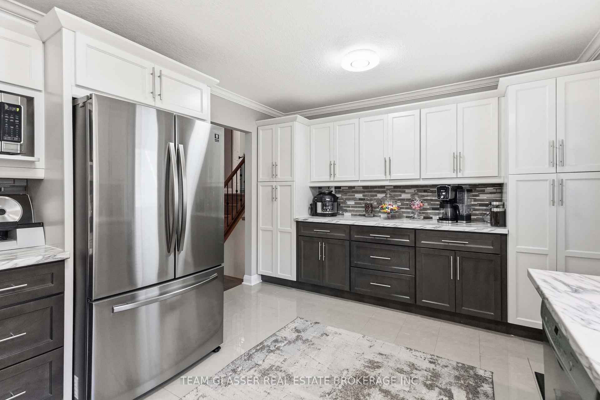 Photo 25 of 2334 Meadowgate Boulevard, London, South U — HOMEH