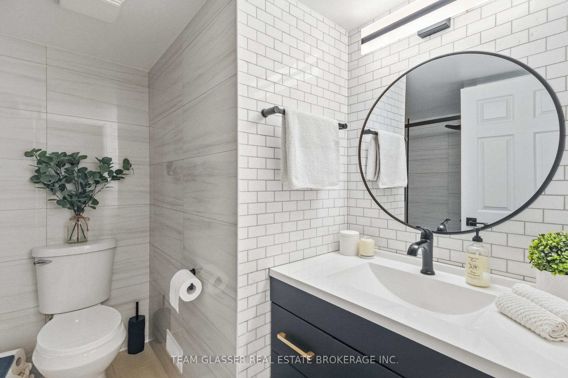 Photo 27 of 2334 Meadowgate Boulevard, London, South U — HOMEH
