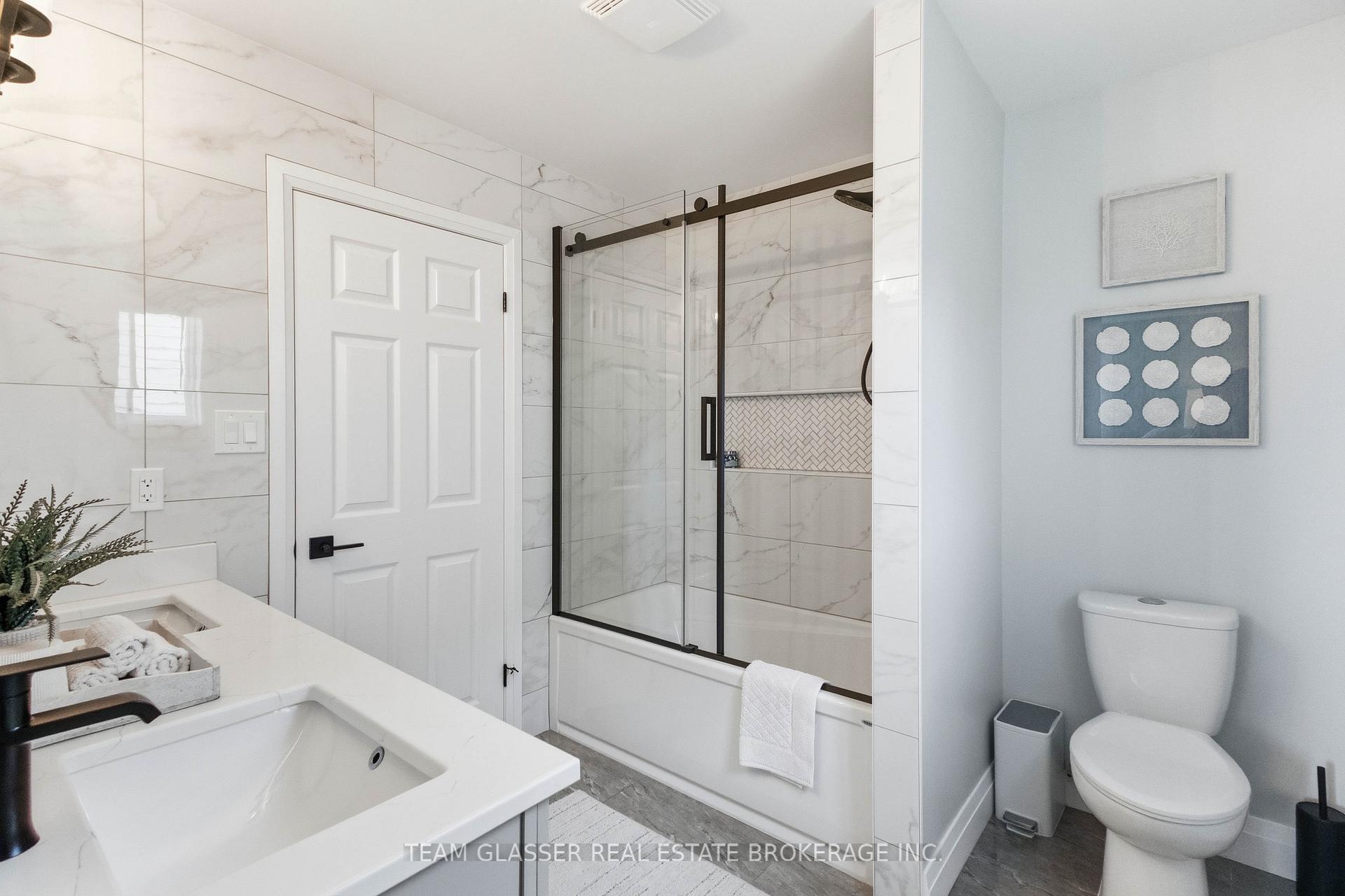 Photo 34 of 2334 Meadowgate Boulevard, London, South U — HOMEH
