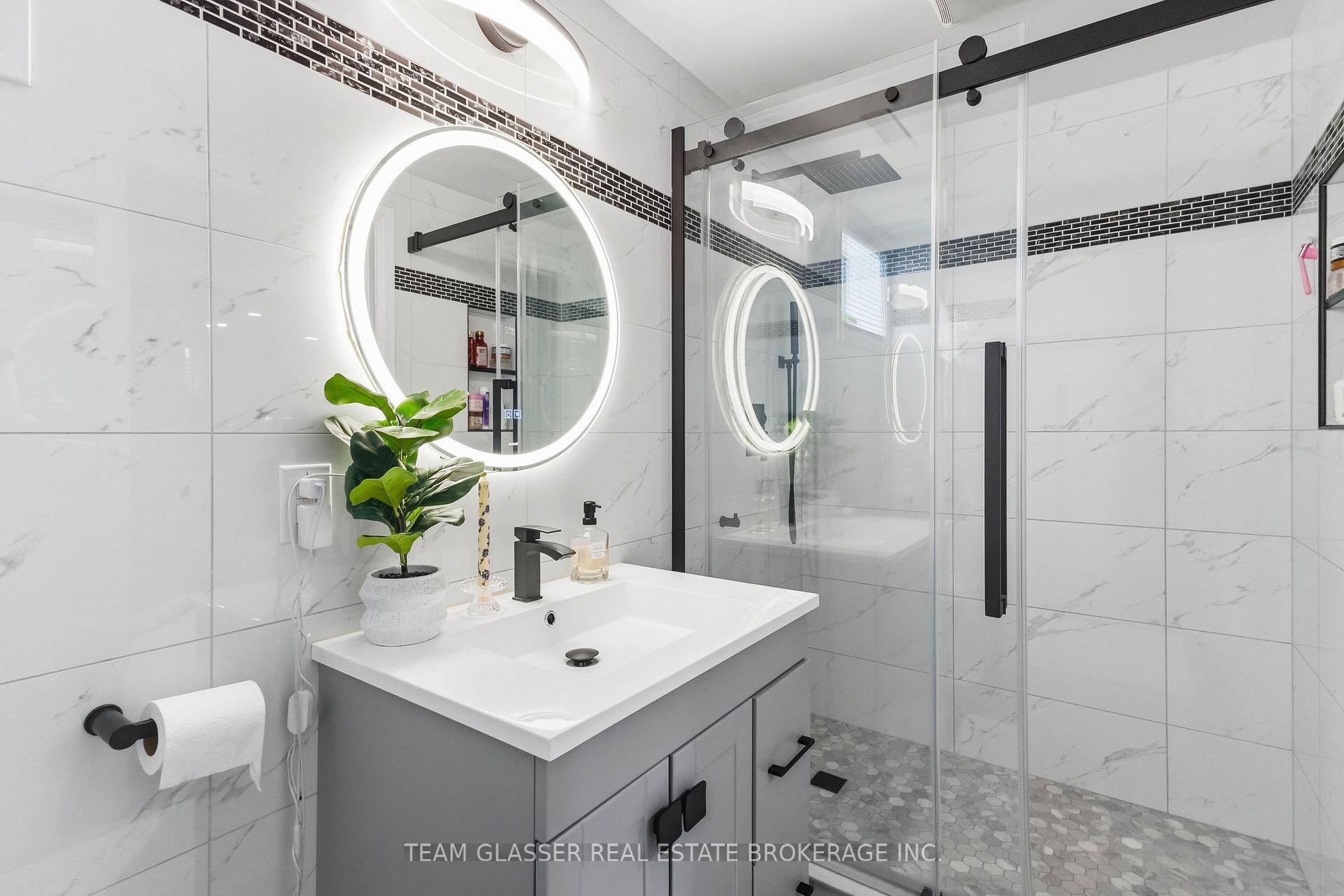 Photo 37 of 2334 Meadowgate Boulevard, London, South U — HOMEH