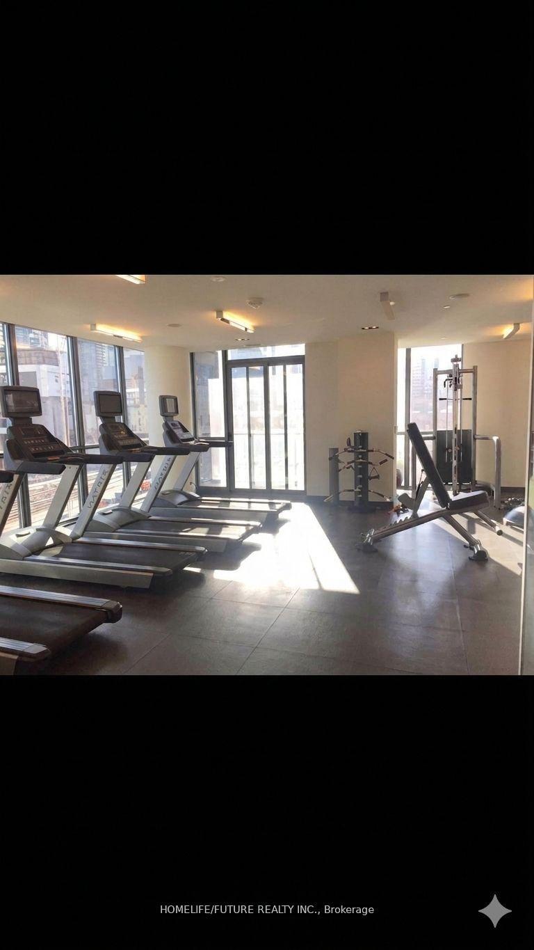 Photo 5 of Unit 2909, 1 The Esplanade Drive, Toronto, Waterfront Communities — HOMEH