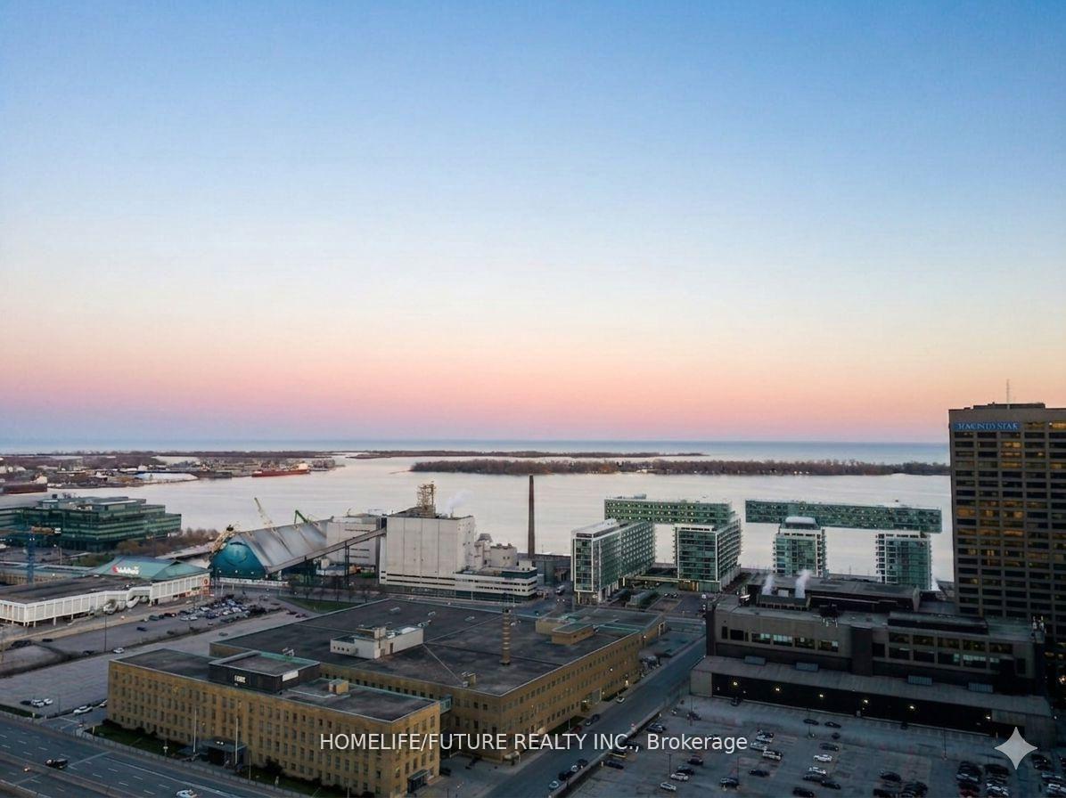 Photo 9 of Unit 2909, 1 The Esplanade Drive, Toronto, Waterfront Communities — HOMEH