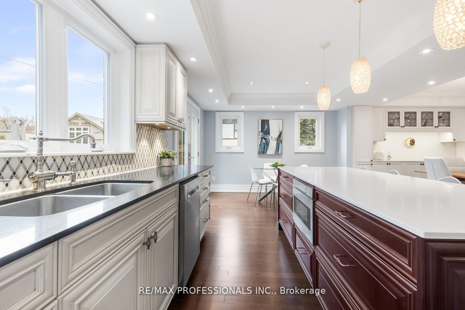 Photo 19 of 164 Morningside Avenue, Toronto, High Park-Swansea — HOMEH