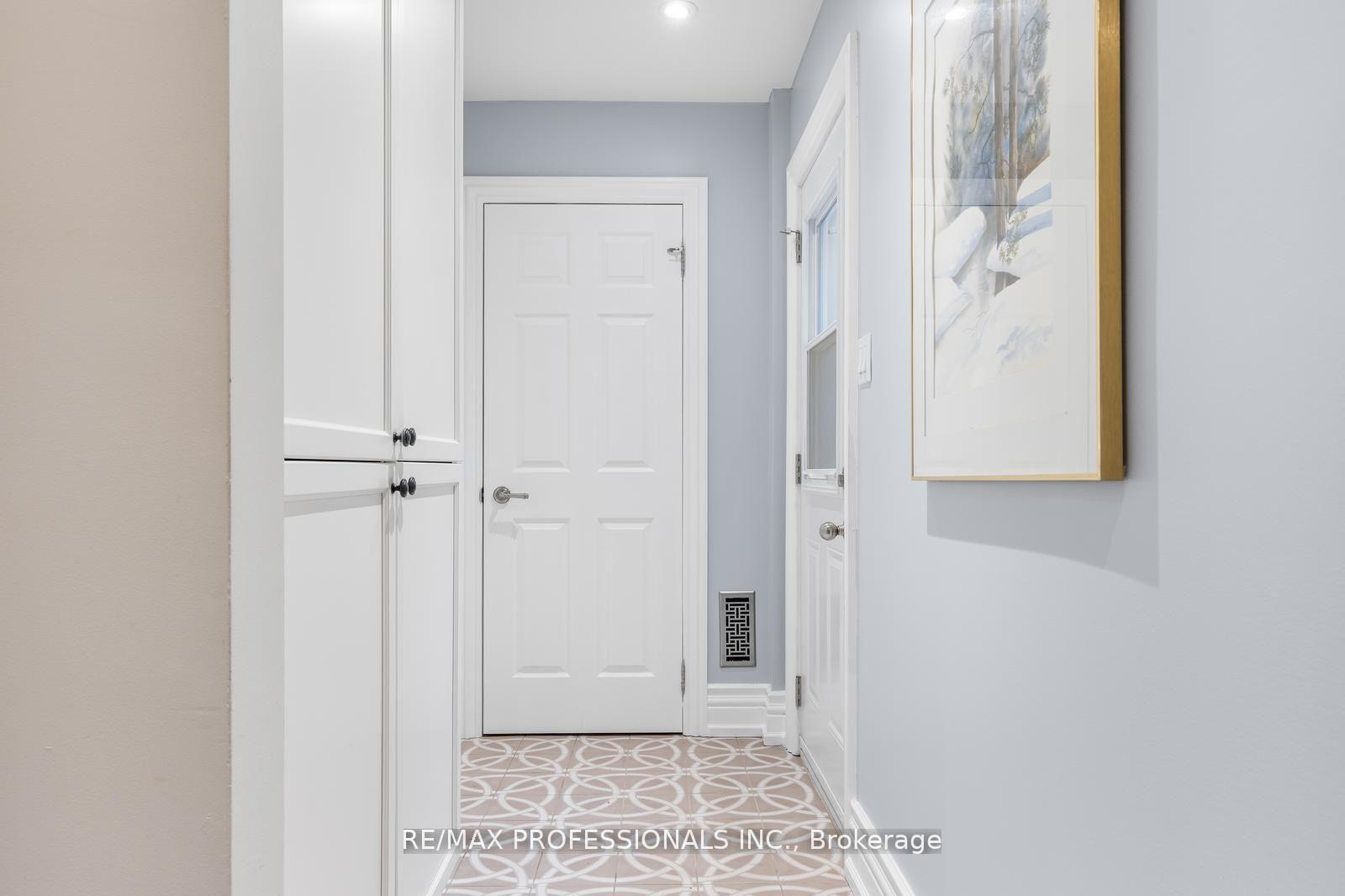 Photo 22 of 164 Morningside Avenue, Toronto, High Park-Swansea — HOMEH