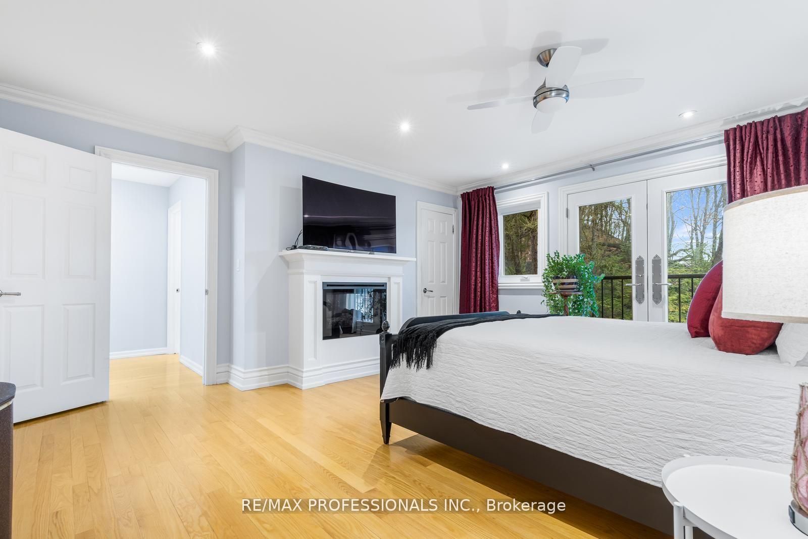 Photo 26 of 164 Morningside Avenue, Toronto, High Park-Swansea — HOMEH