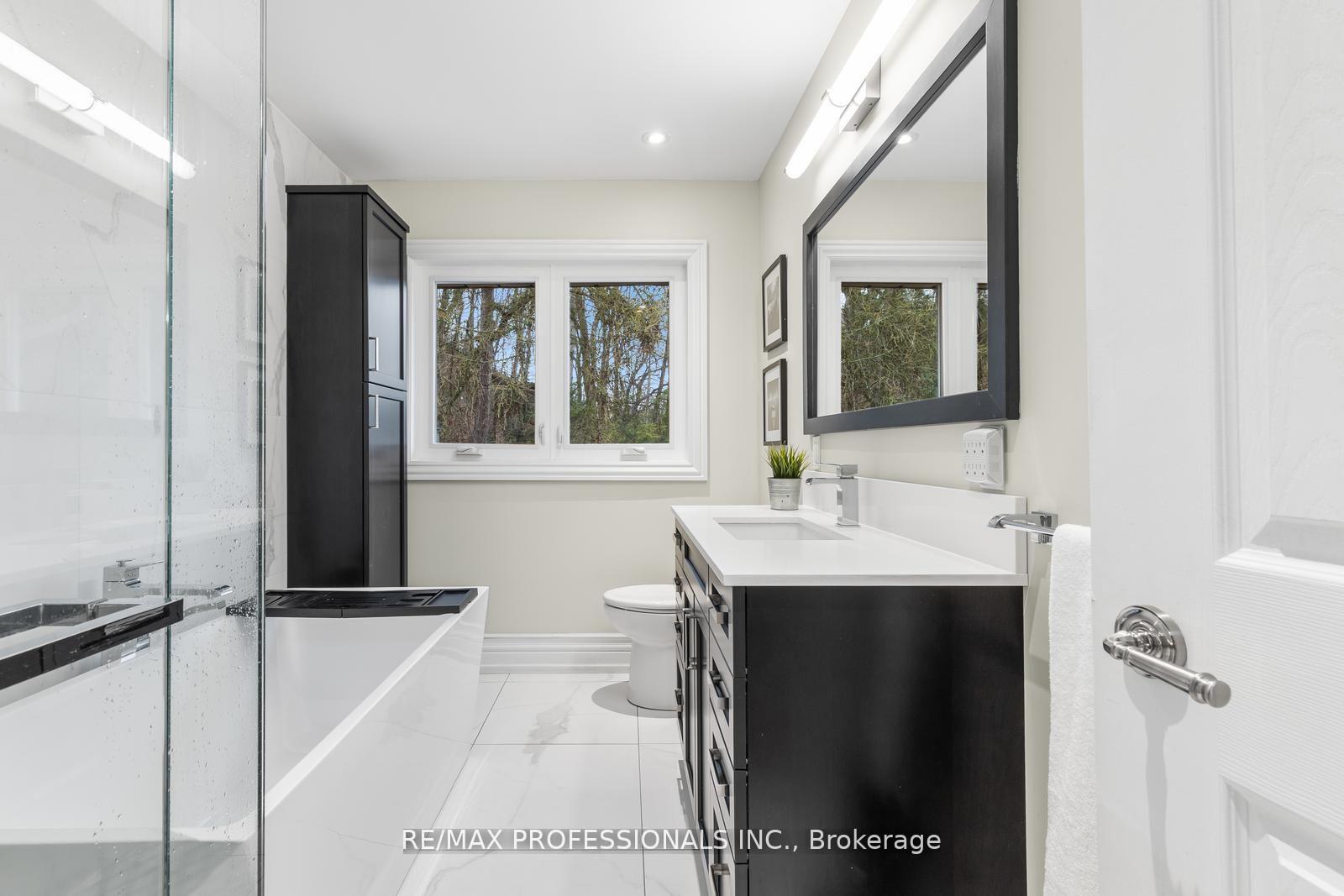 Photo 34 of 164 Morningside Avenue, Toronto, High Park-Swansea — HOMEH