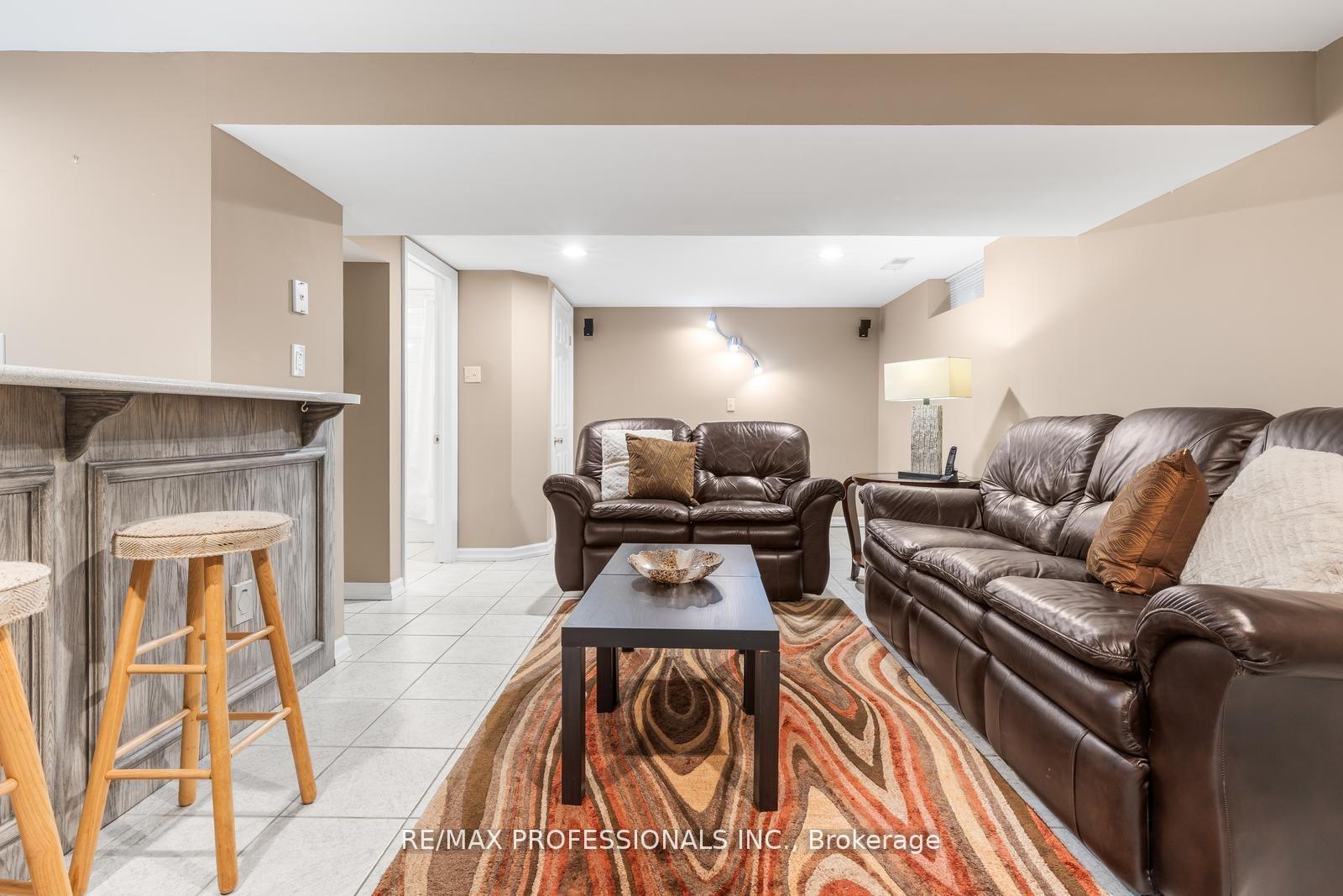 Photo 42 of 164 Morningside Avenue, Toronto, High Park-Swansea — HOMEH