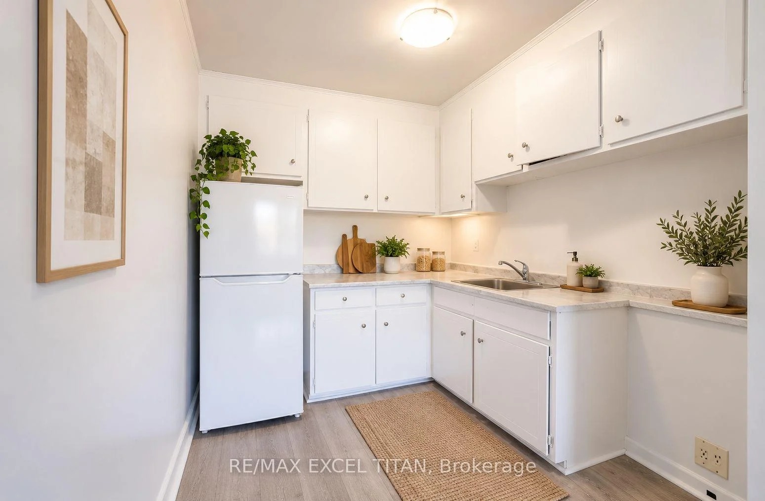 Photo 7 of Unit 5, 1201 Cedar Street, Oshawa, Lakeview — HOMEH