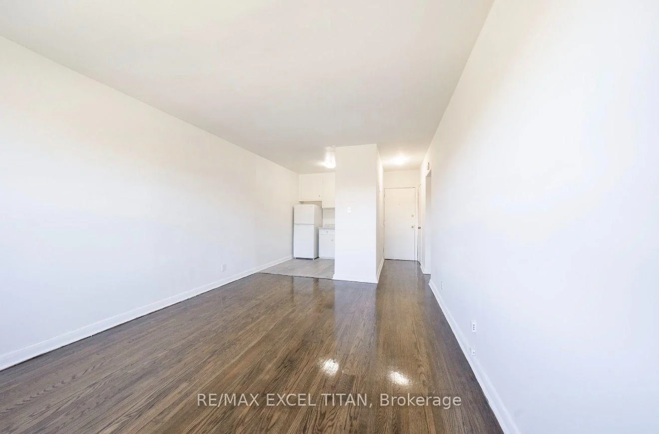 Photo 11 of Unit 5, 1201 Cedar Street, Oshawa, Lakeview — HOMEH