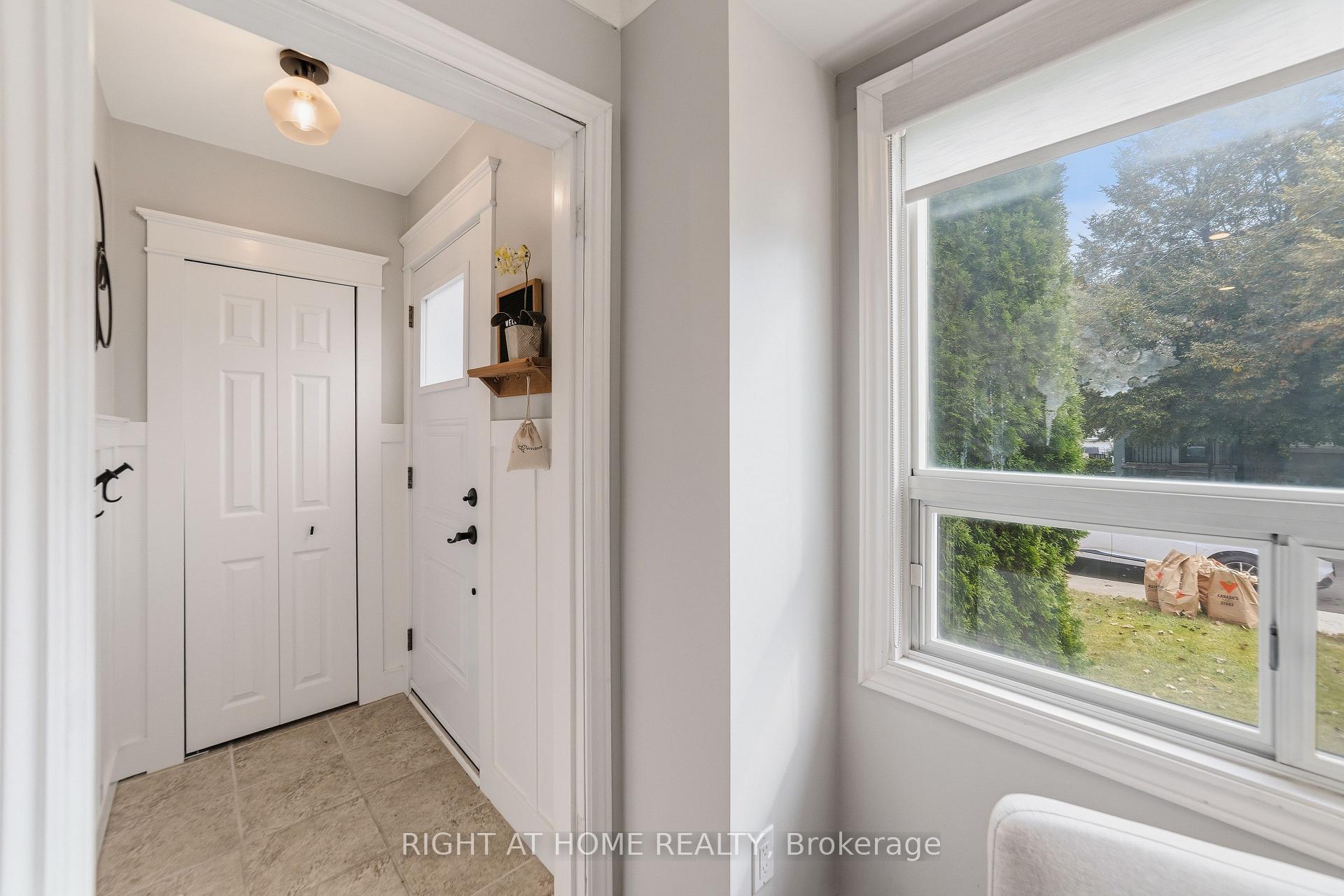 Photo 3 of 206 East 19th Street, Hamilton, Inch Park — HOMEH