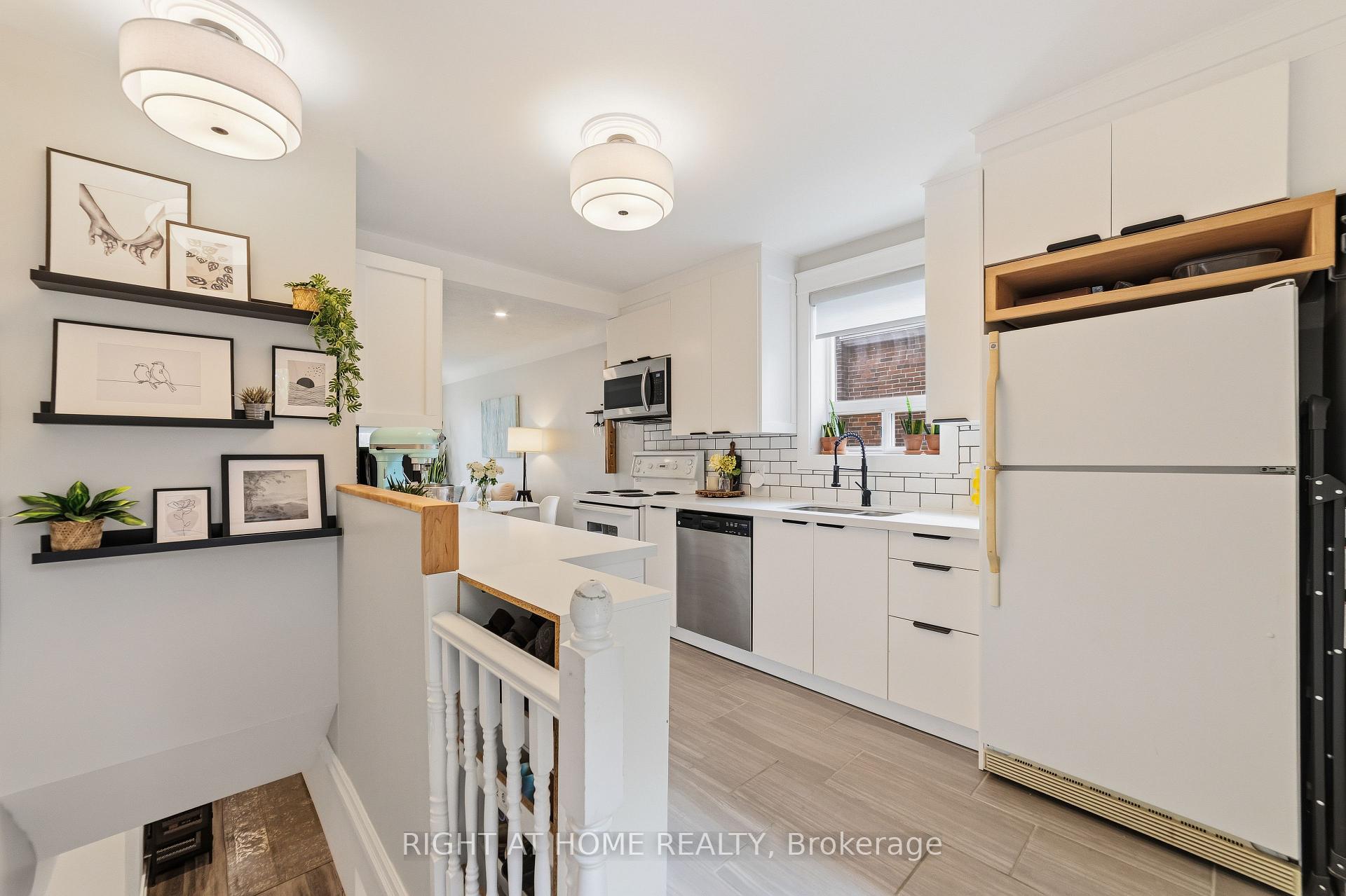 Photo 12 of 206 East 19th Street, Hamilton, Inch Park — HOMEH