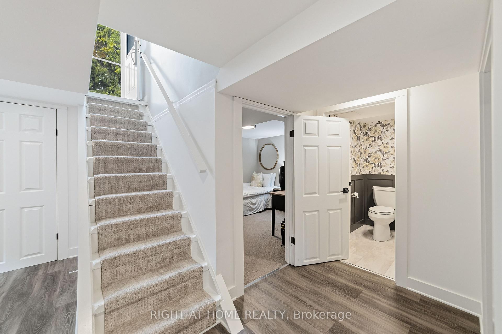 Photo 16 of 206 East 19th Street, Hamilton, Inch Park — HOMEH